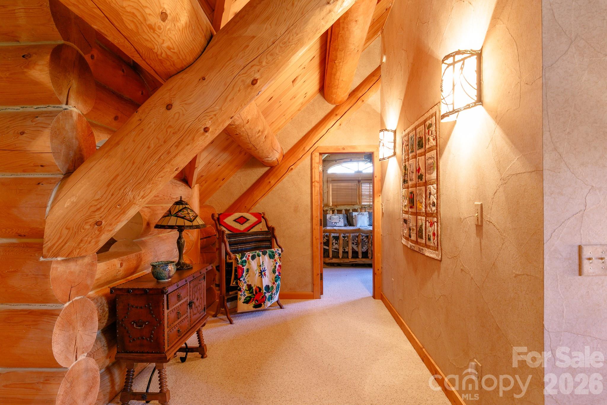 851 Austin Mountain Drive — Burnsville