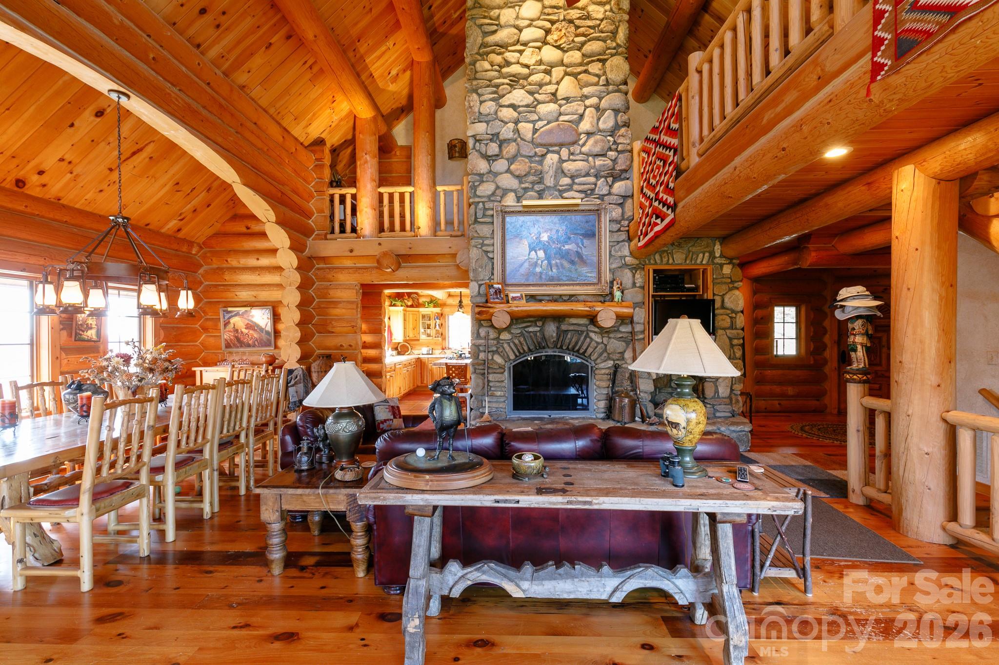 851 Austin Mountain Drive — Burnsville