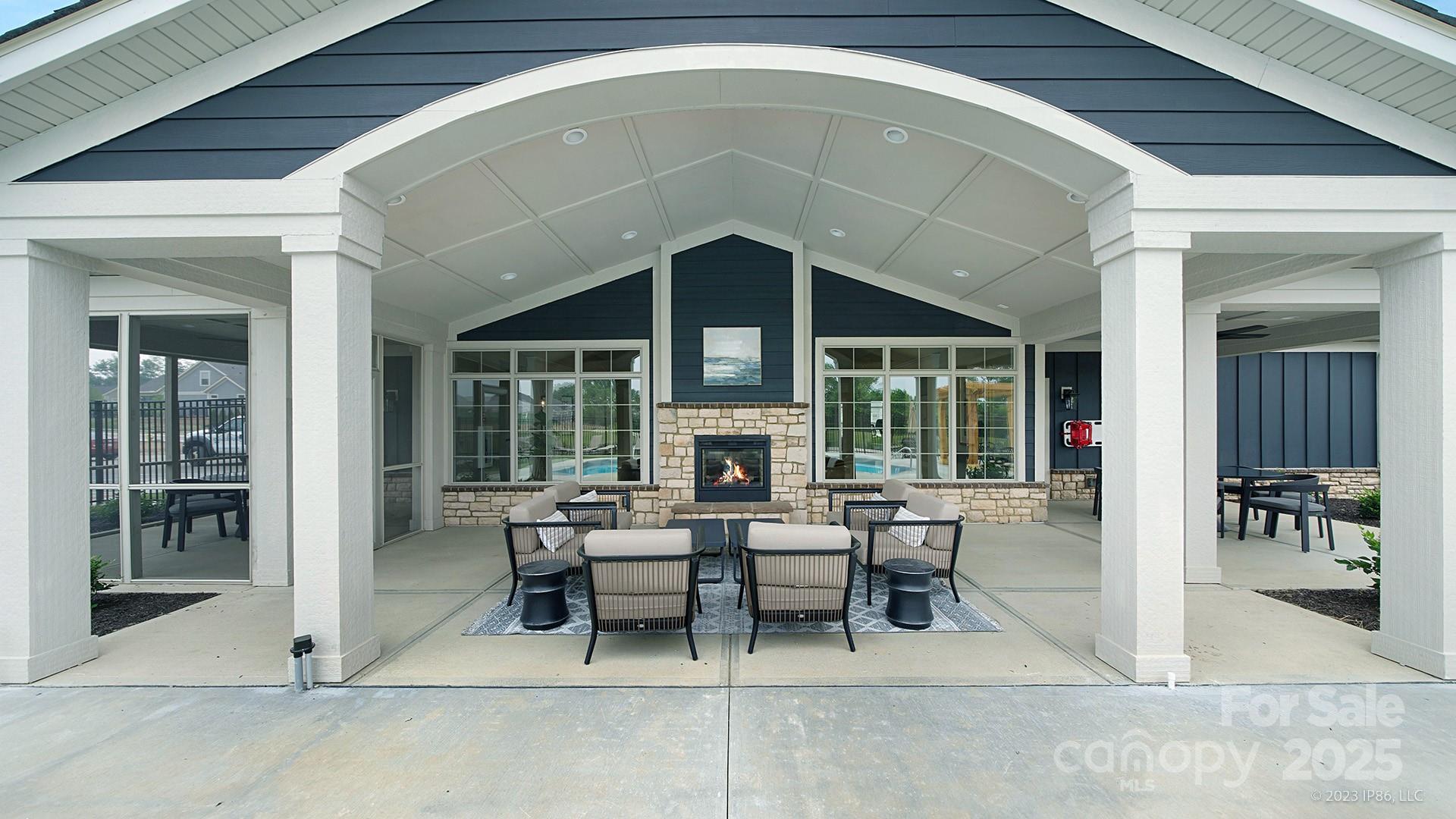 240 Alenda Lux Circle — Mooresville