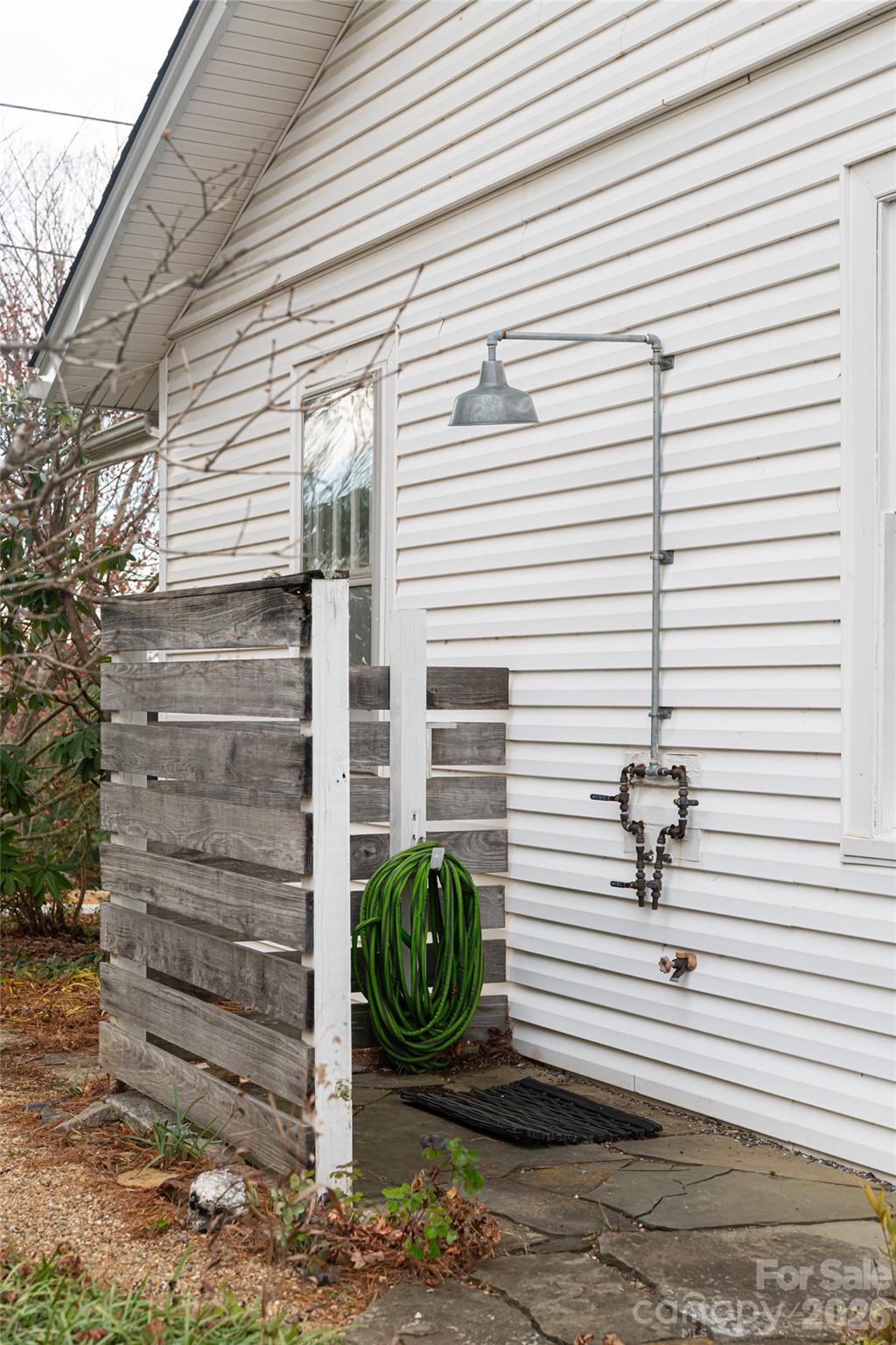 40 Jonestown Road — Asheville