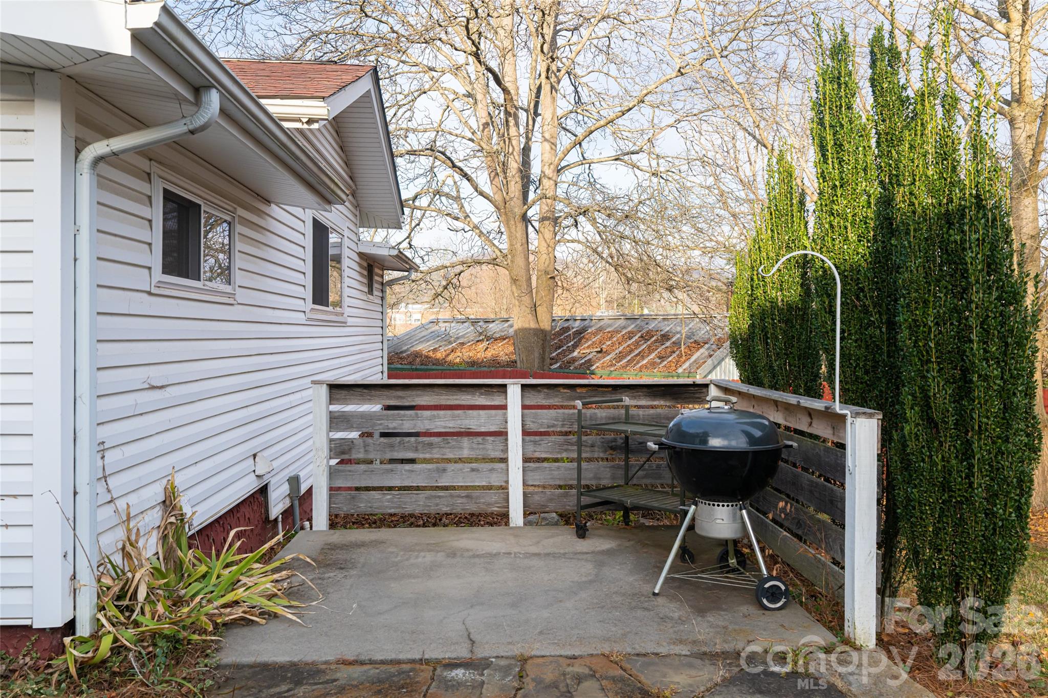 40 Jonestown Road — Asheville