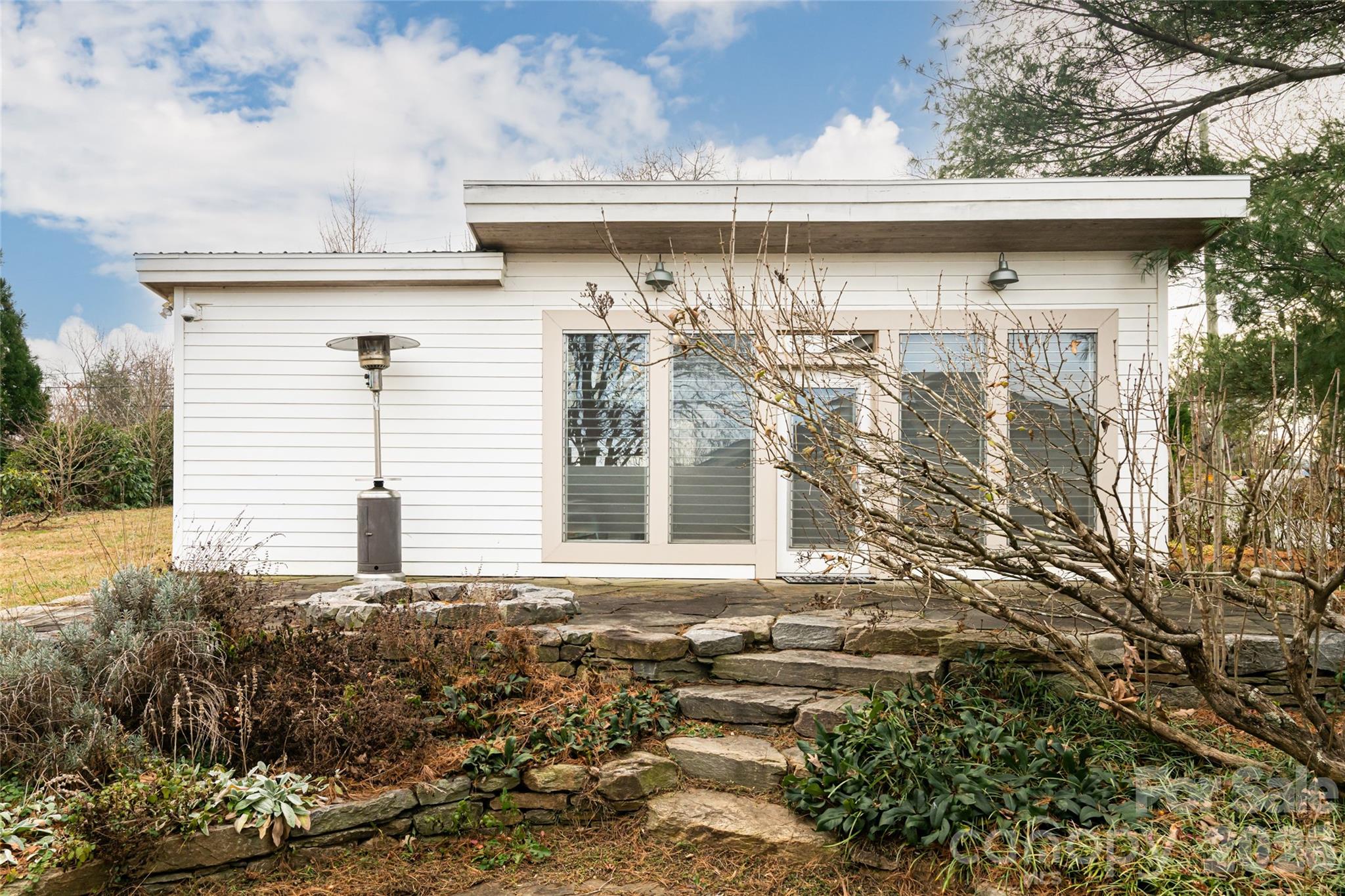 40 Jonestown Road — Asheville