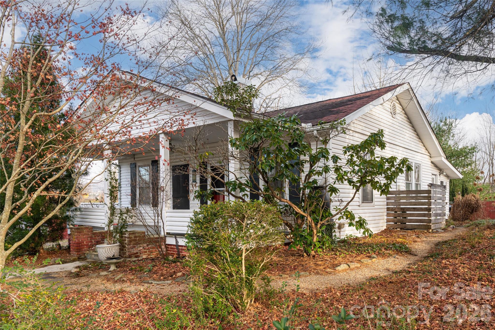 40 Jonestown Road — Asheville