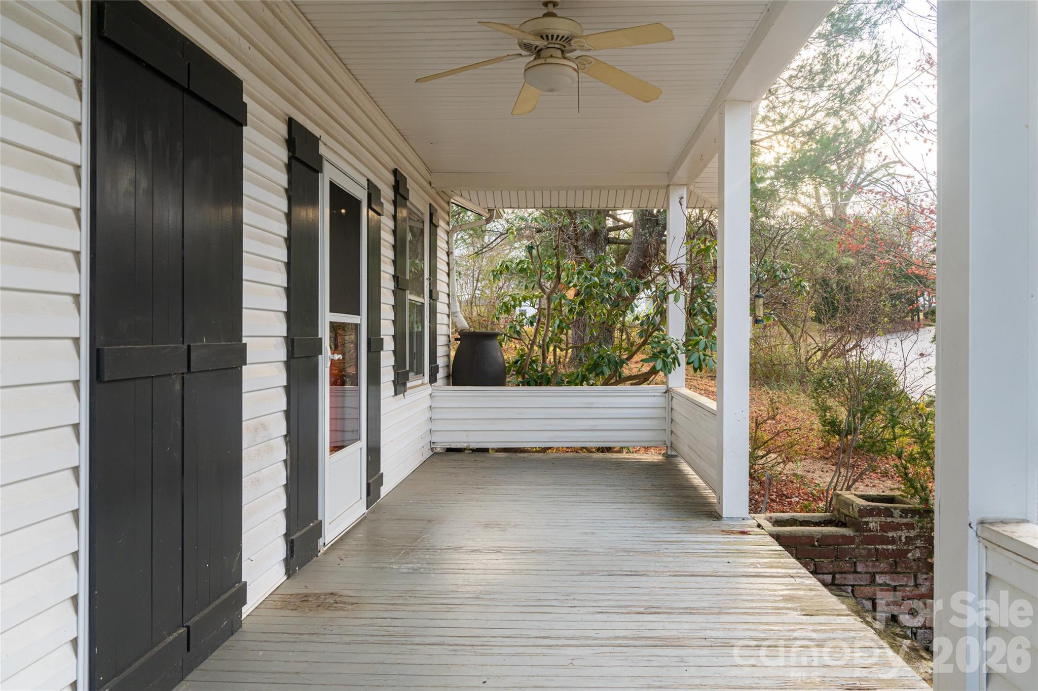 40 Jonestown Road — Asheville