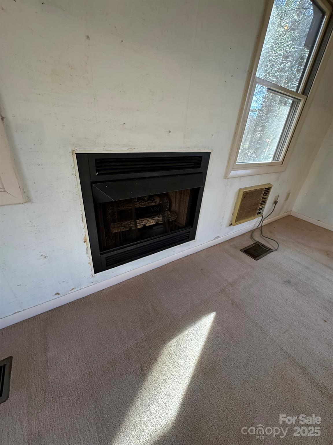 80 Larkspur Lane — Cullowhee