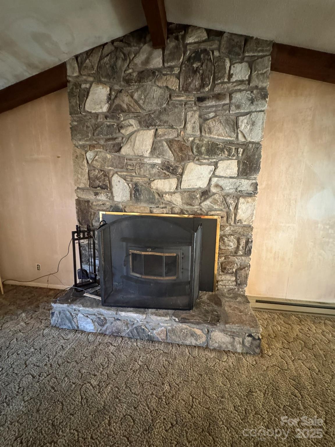 80 Larkspur Lane — Cullowhee