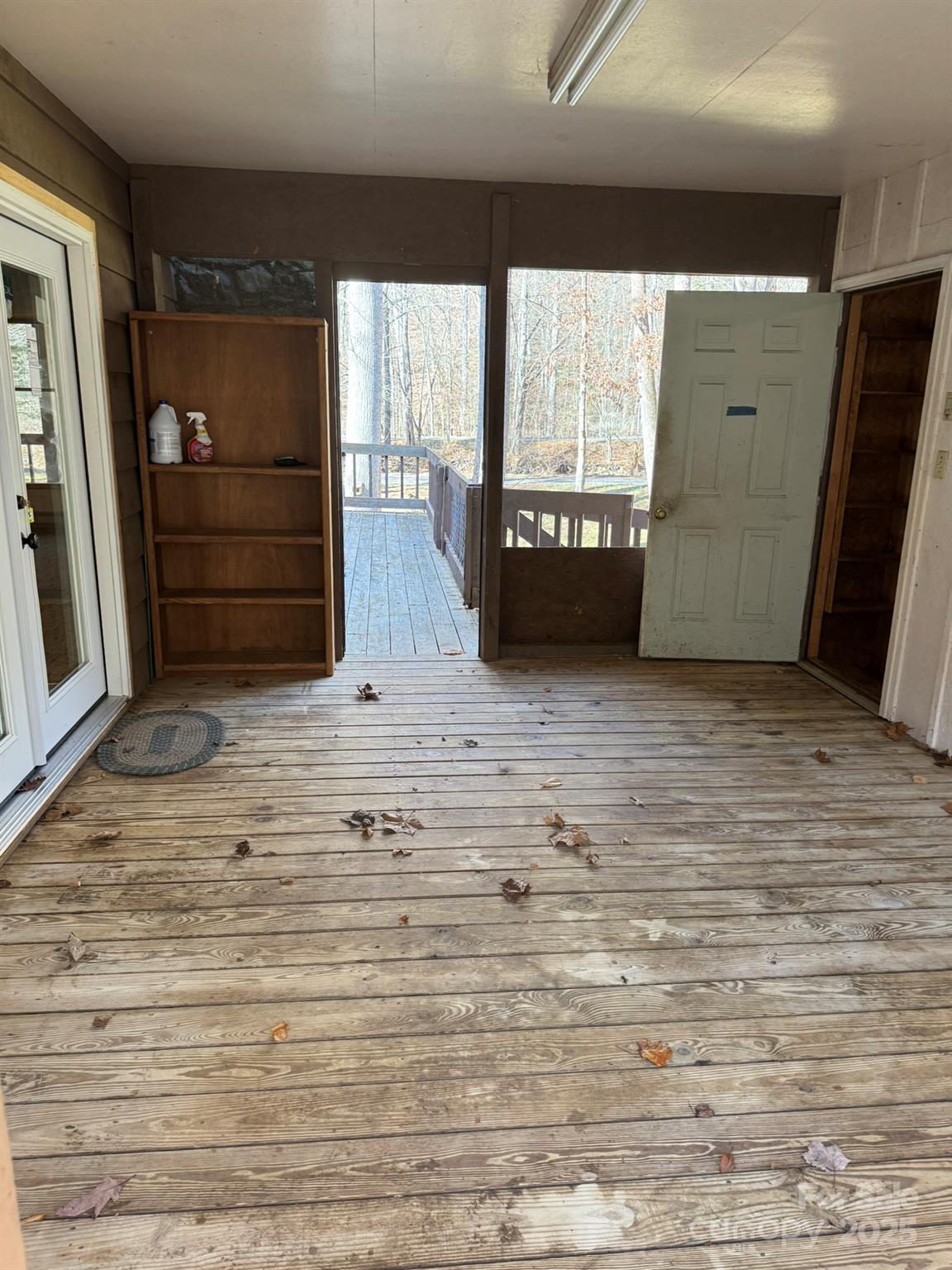 80 Larkspur Lane — Cullowhee