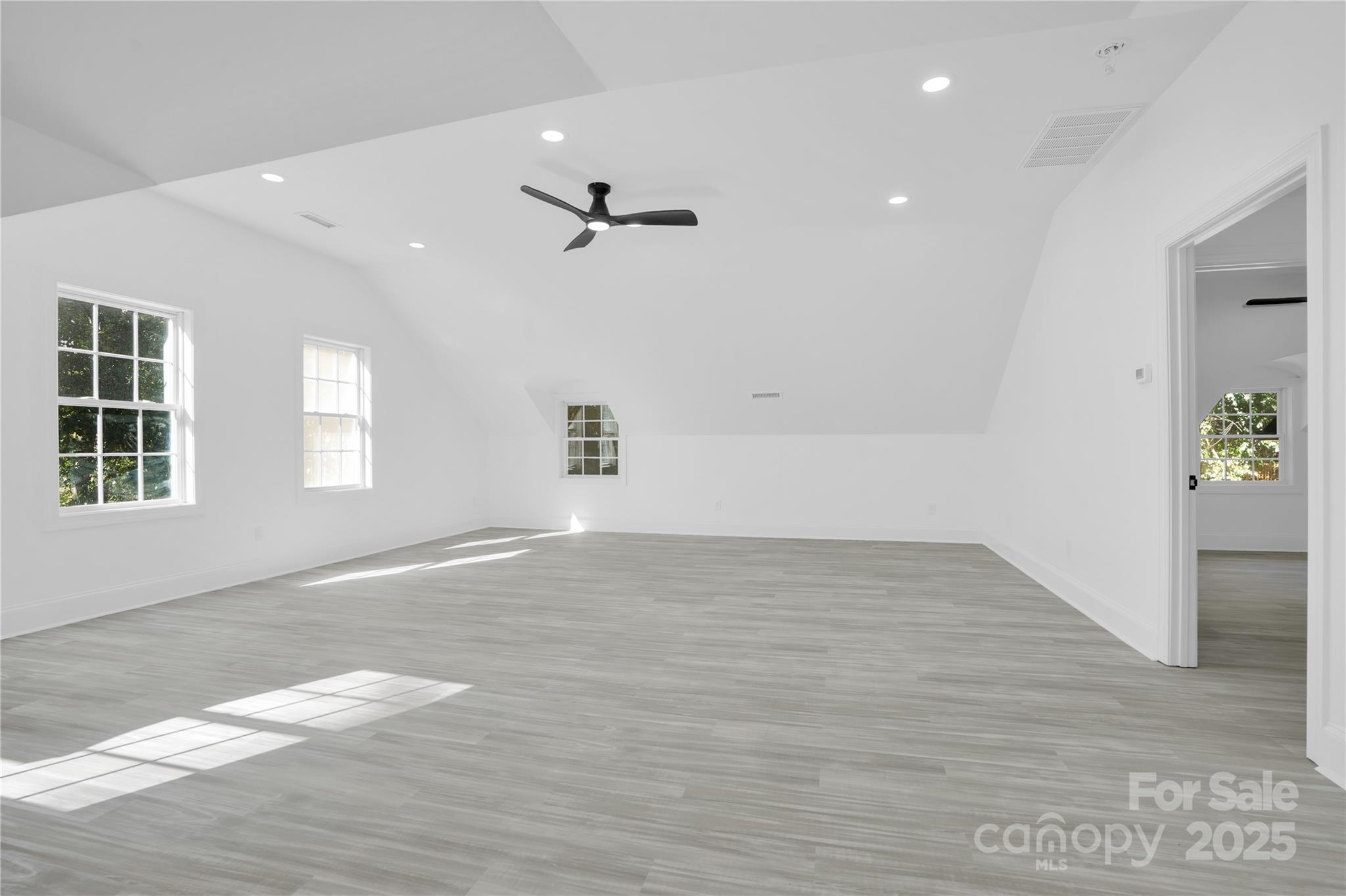 3301 Archdale Drive — Charlotte