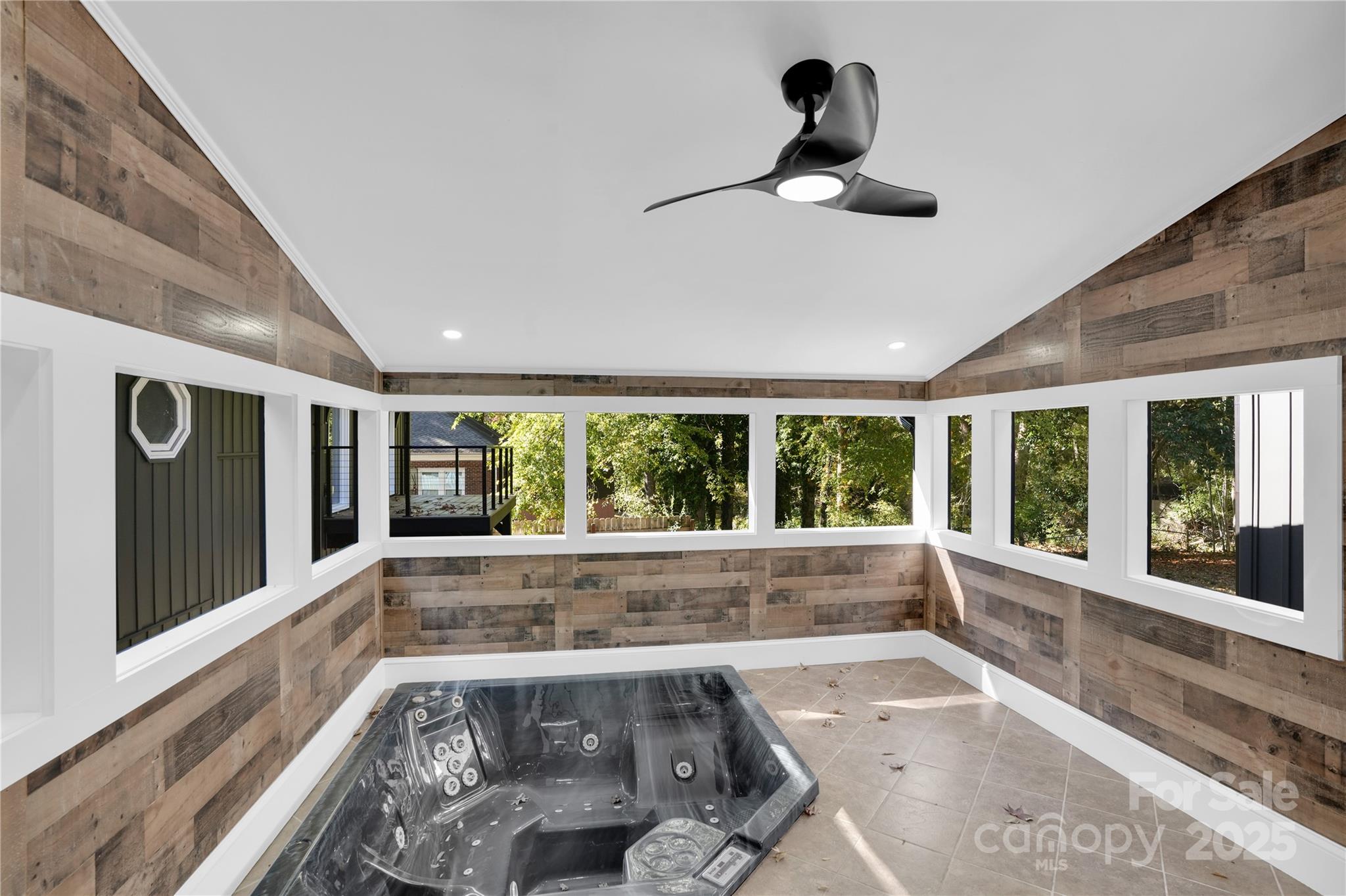 3301 Archdale Drive — Charlotte