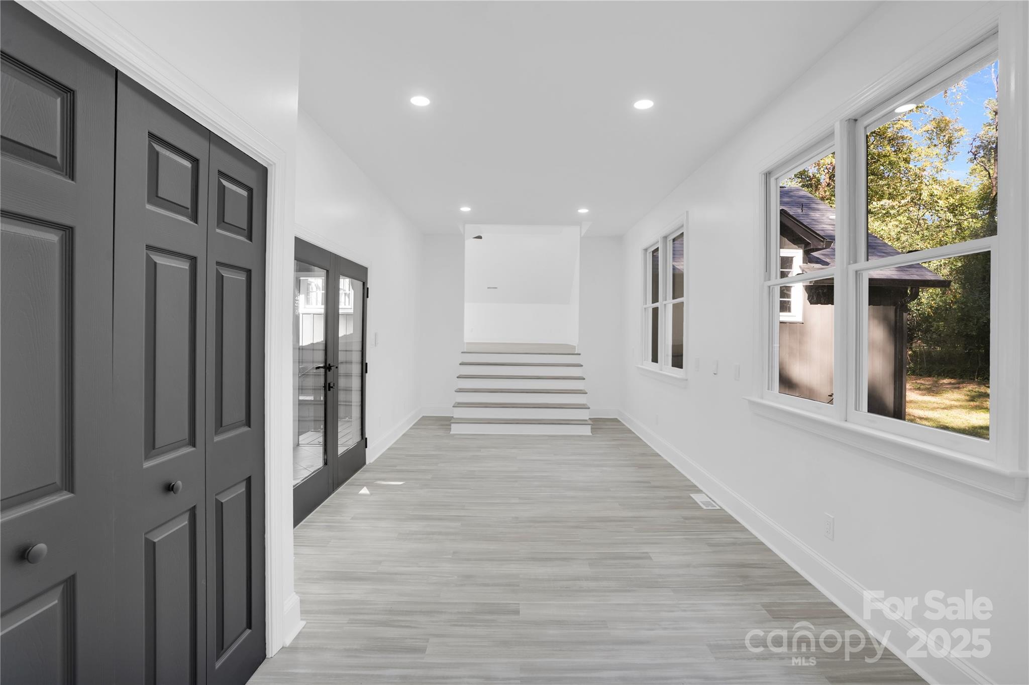 3301 Archdale Drive — Charlotte