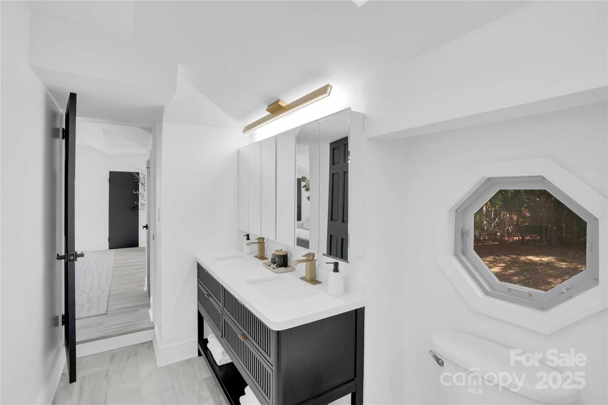 3301 Archdale Drive — Charlotte