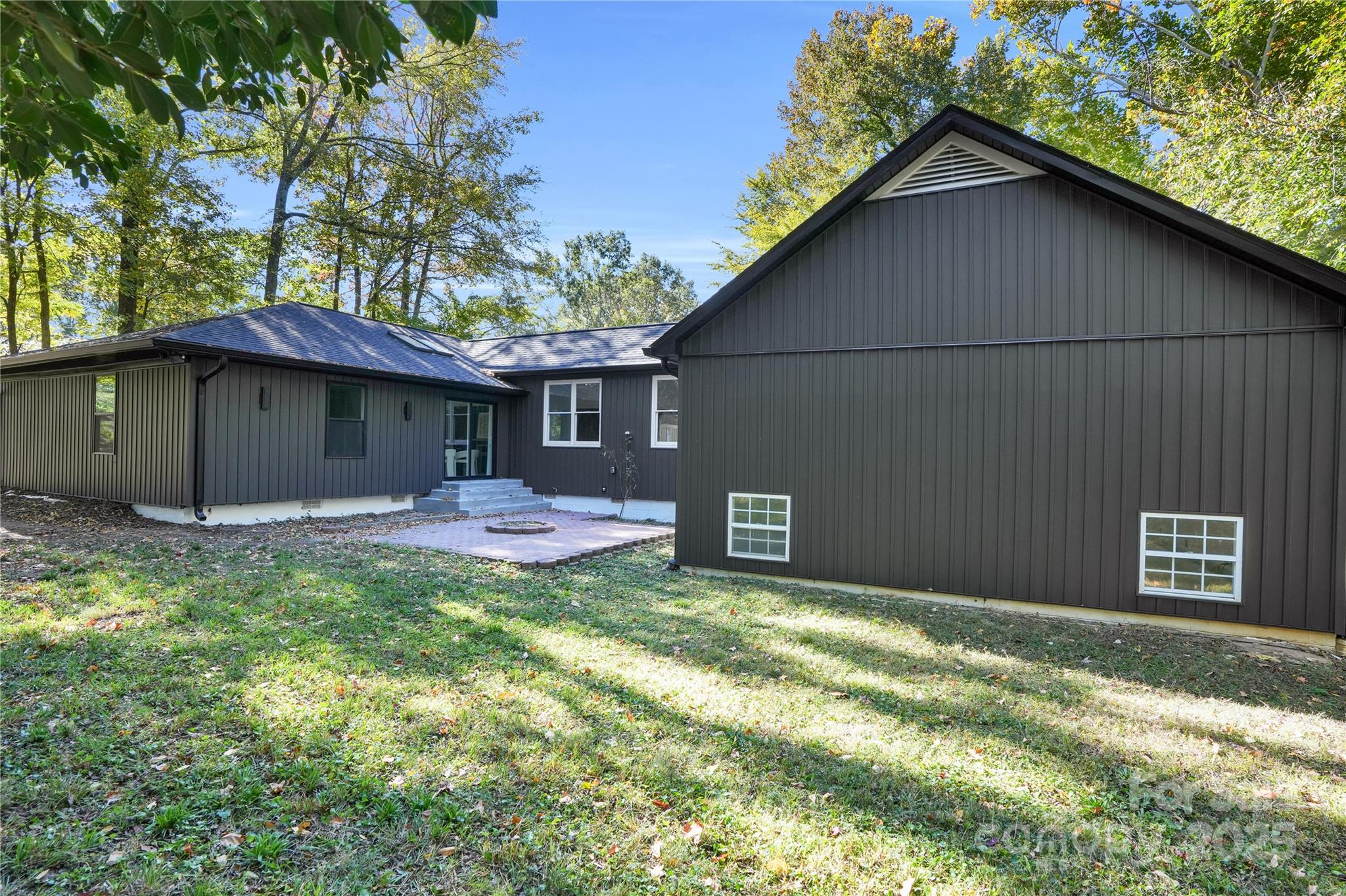 3301 Archdale Drive — Charlotte