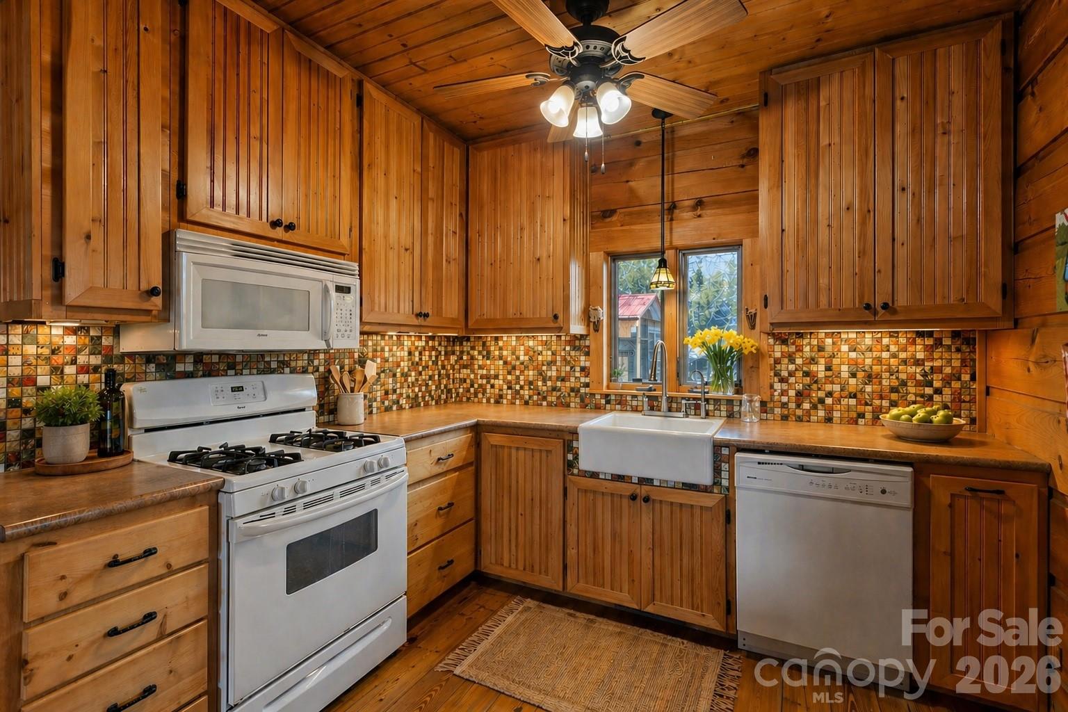 104 Enthoffer Street — Black Mountain