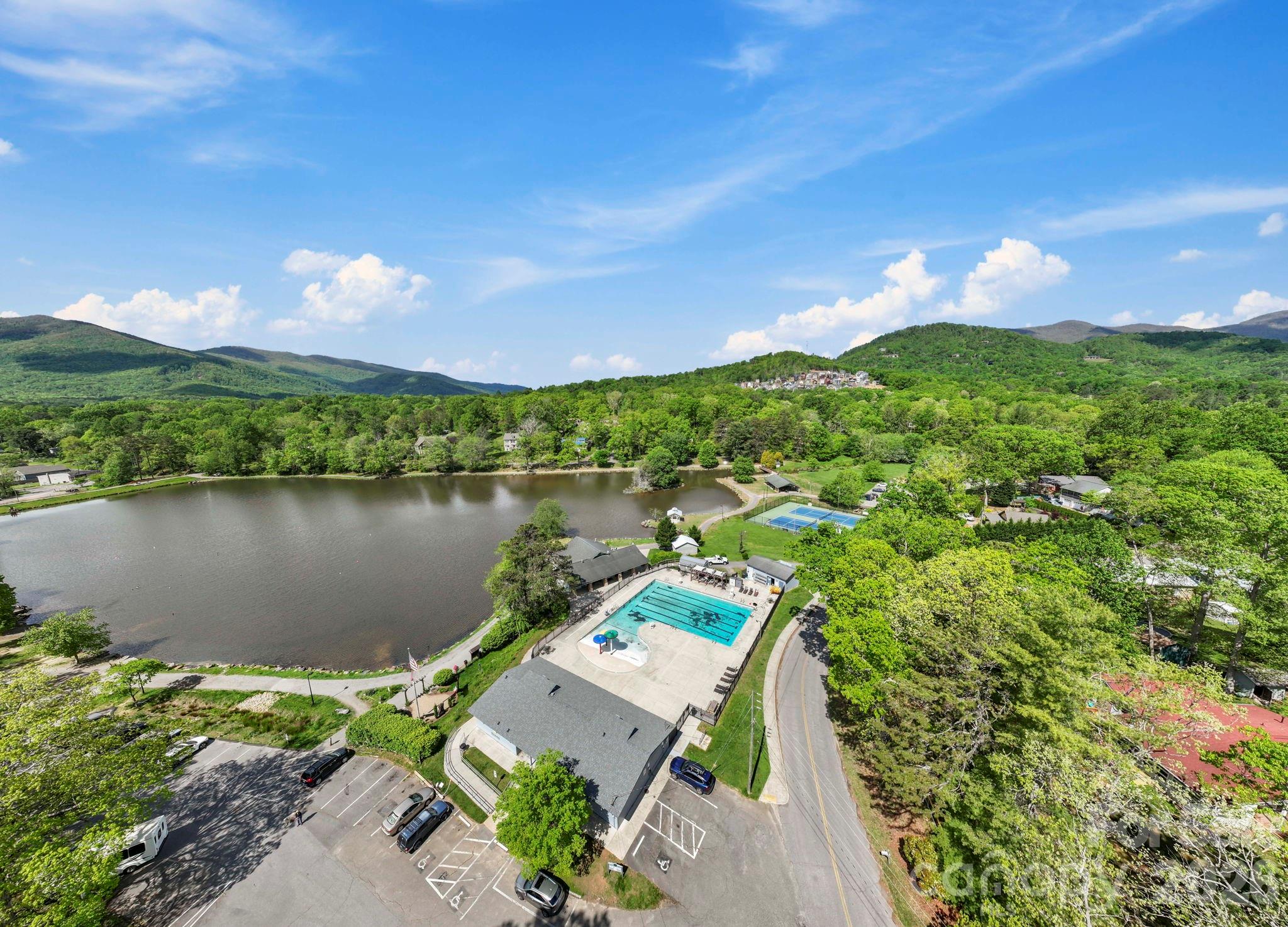 104 Enthoffer Street — Black Mountain