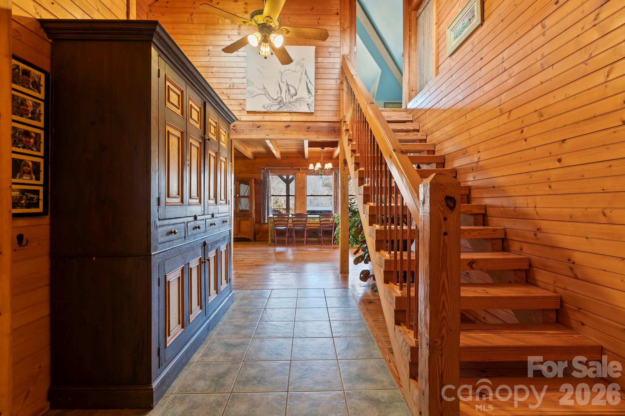 104 Enthoffer Street — Black Mountain