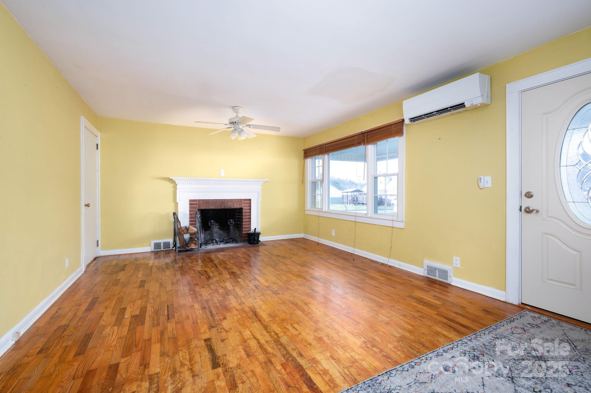 43 Henline Lane — Bakersville