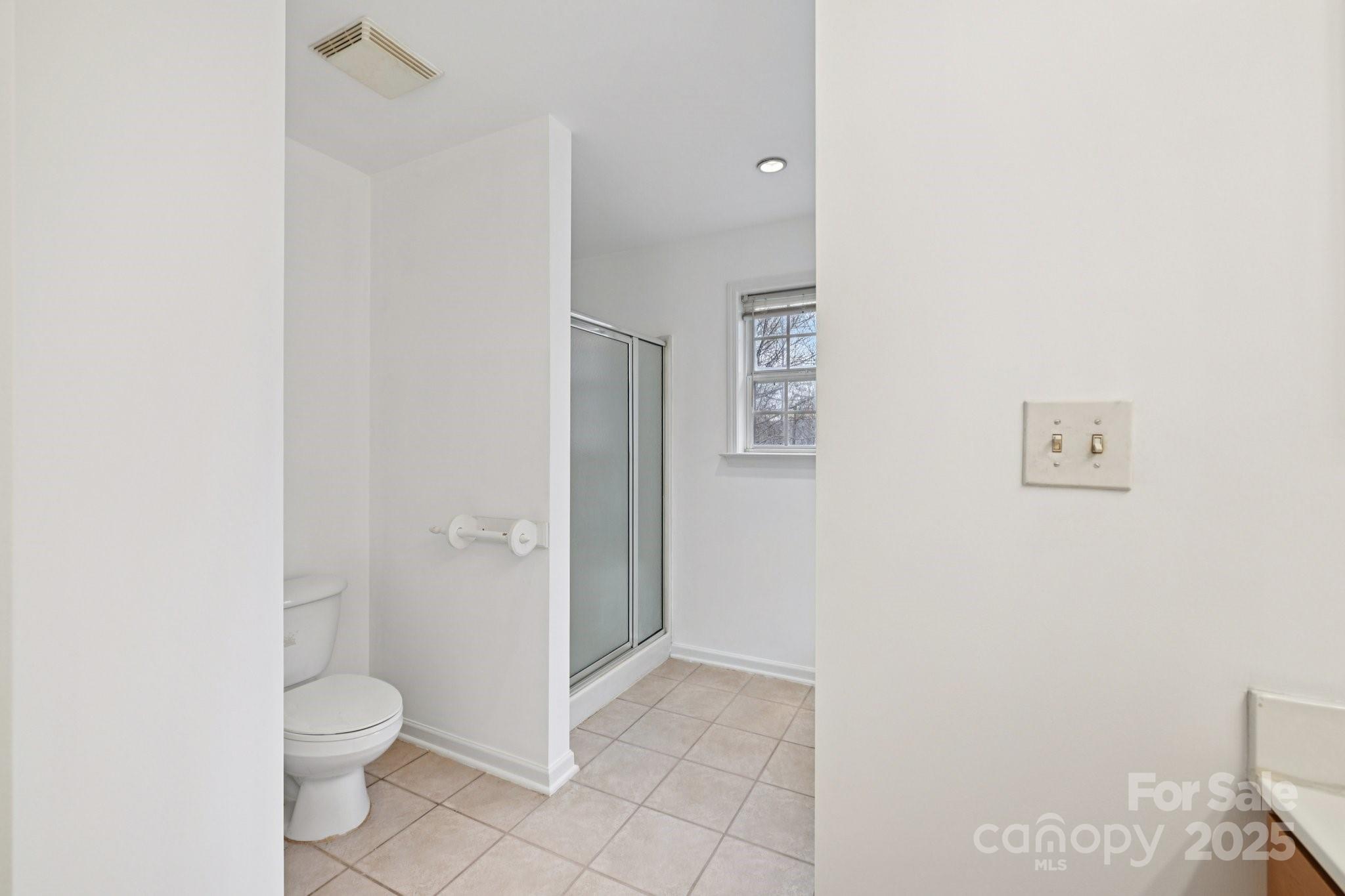 3543 Lake Bluff Drive — Sherrills Ford