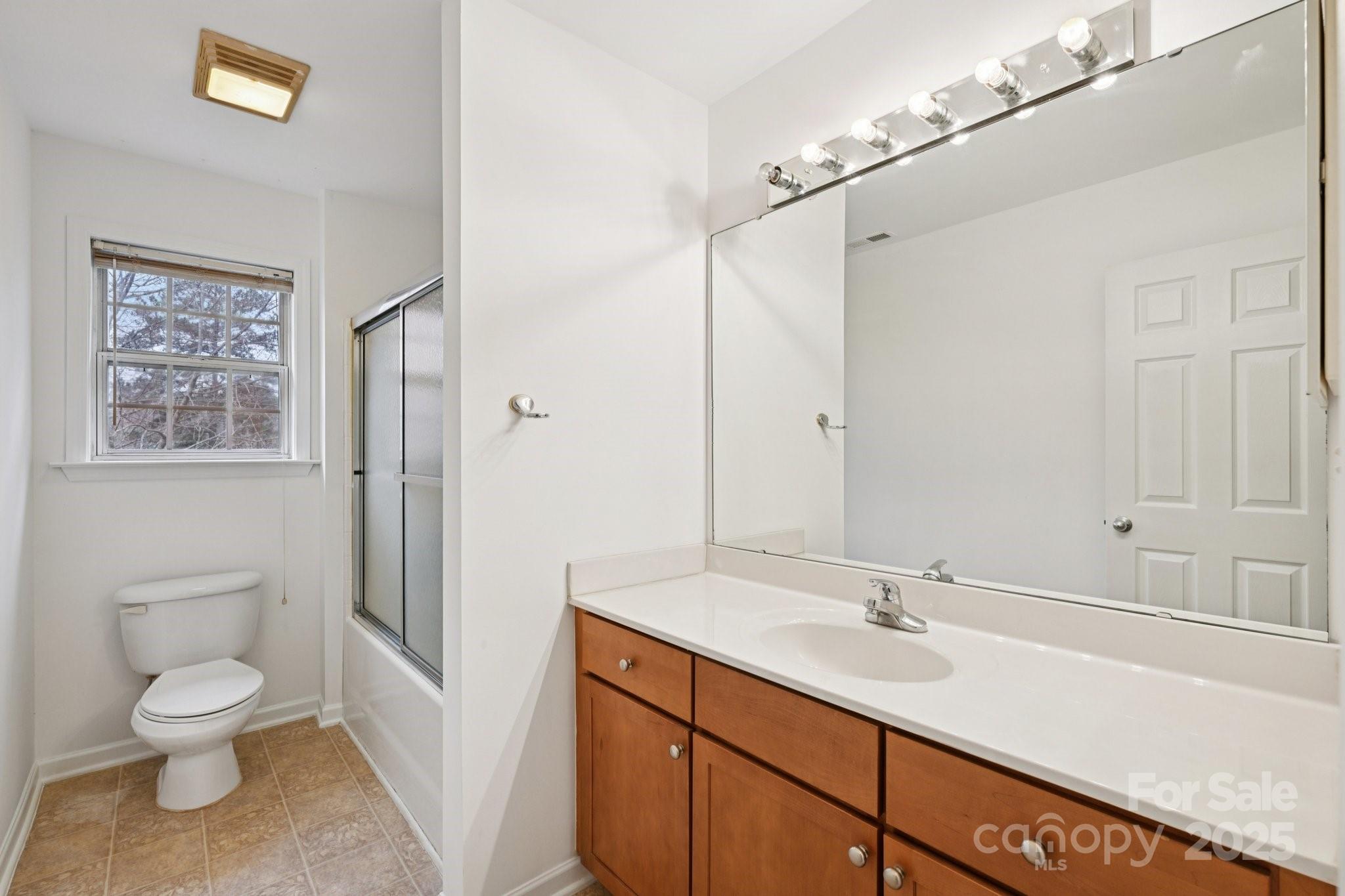 3543 Lake Bluff Drive — Sherrills Ford