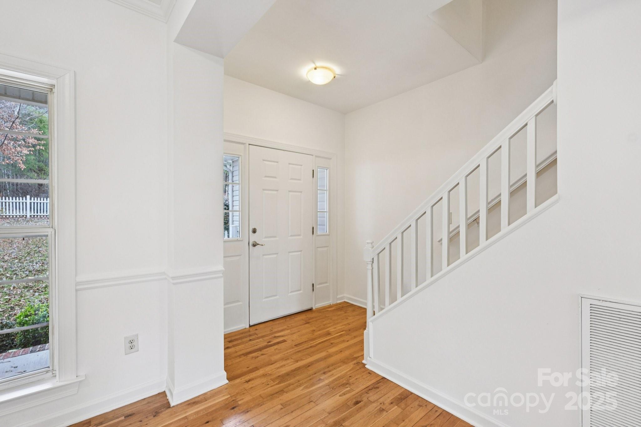 3543 Lake Bluff Drive — Sherrills Ford