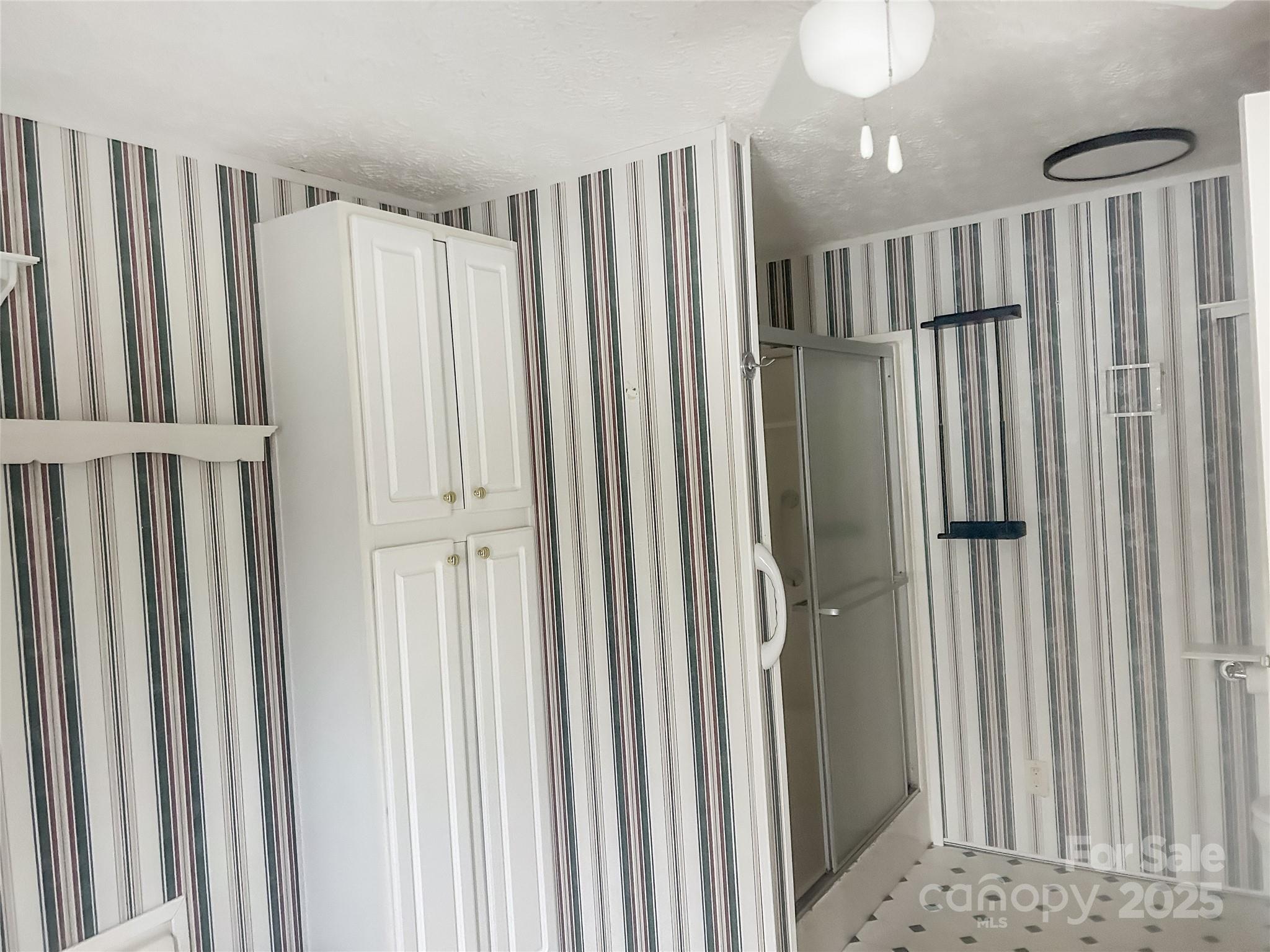205 W Haywood Lane — Mount Gilead