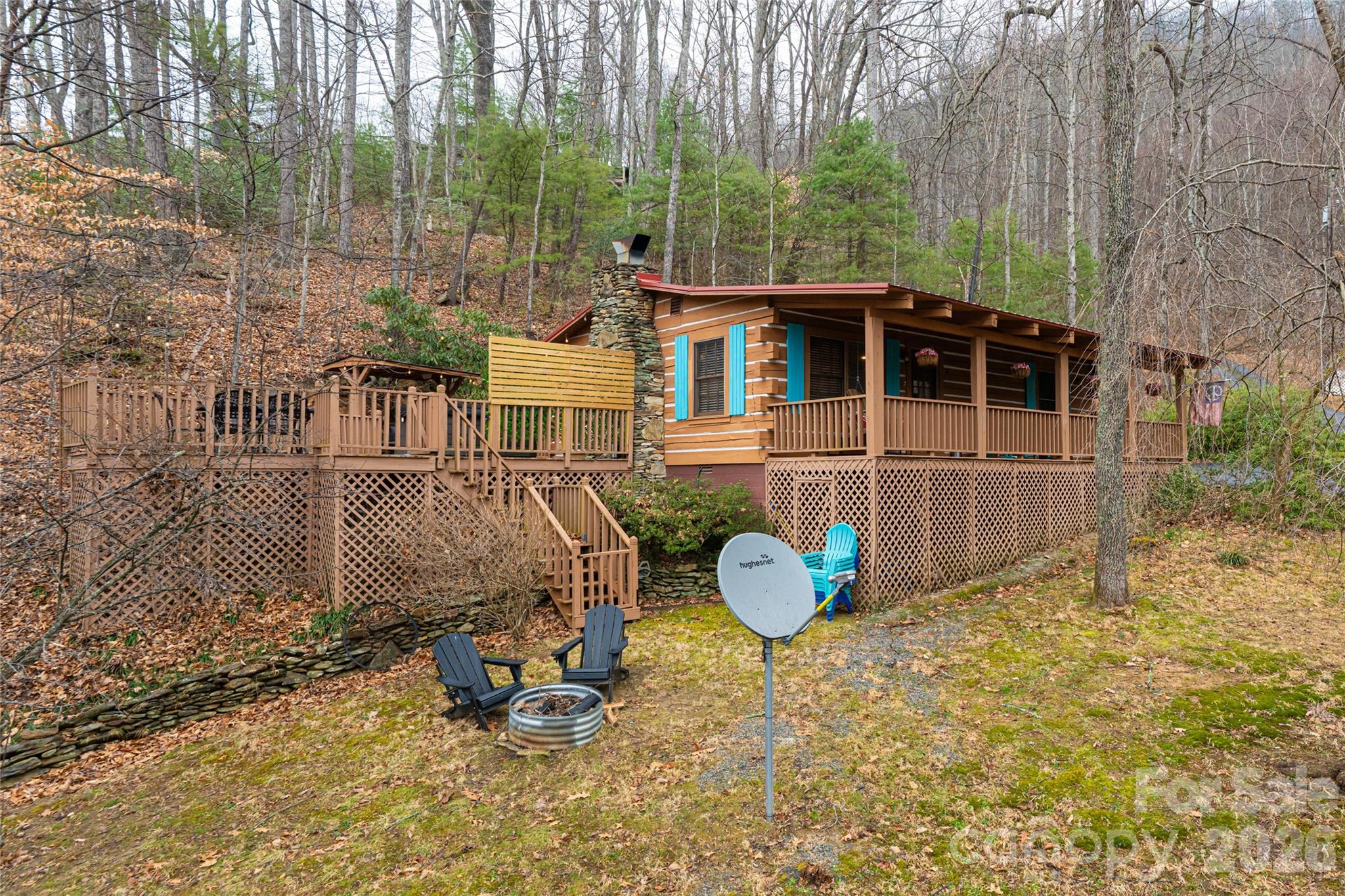 16 Rocky Glen Trail — Black Mountain