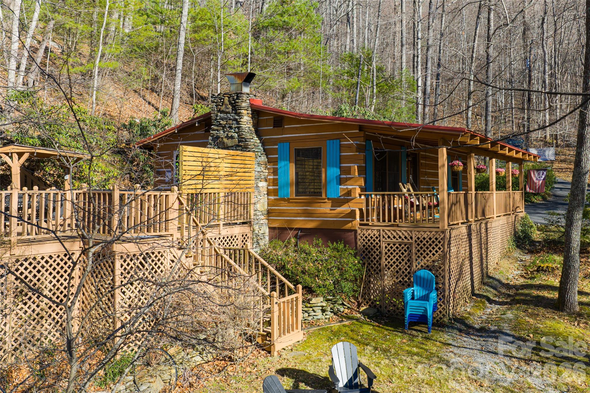 16 Rocky Glen Trail — Black Mountain