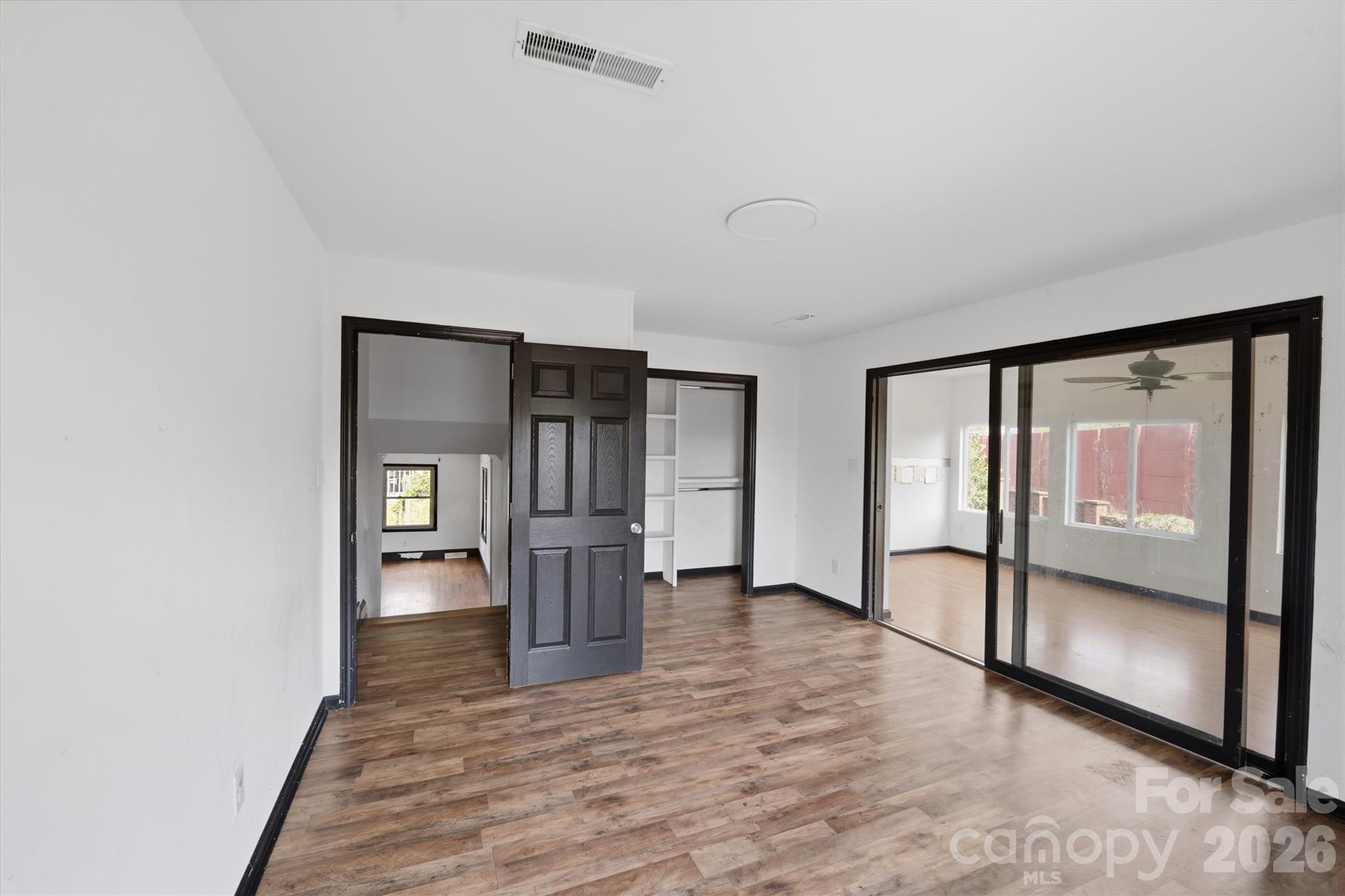 1424 Dean Street — Charlotte