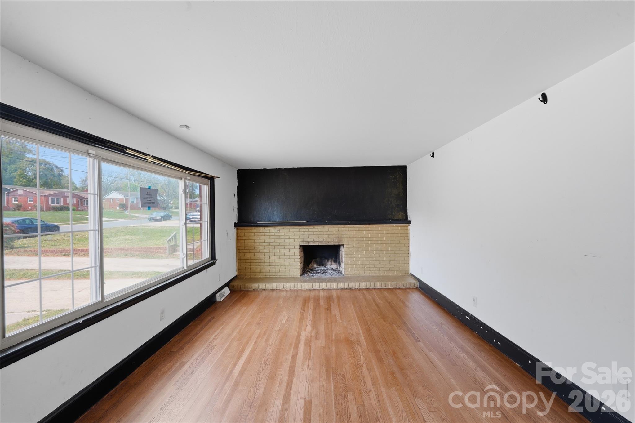 1424 Dean Street — Charlotte