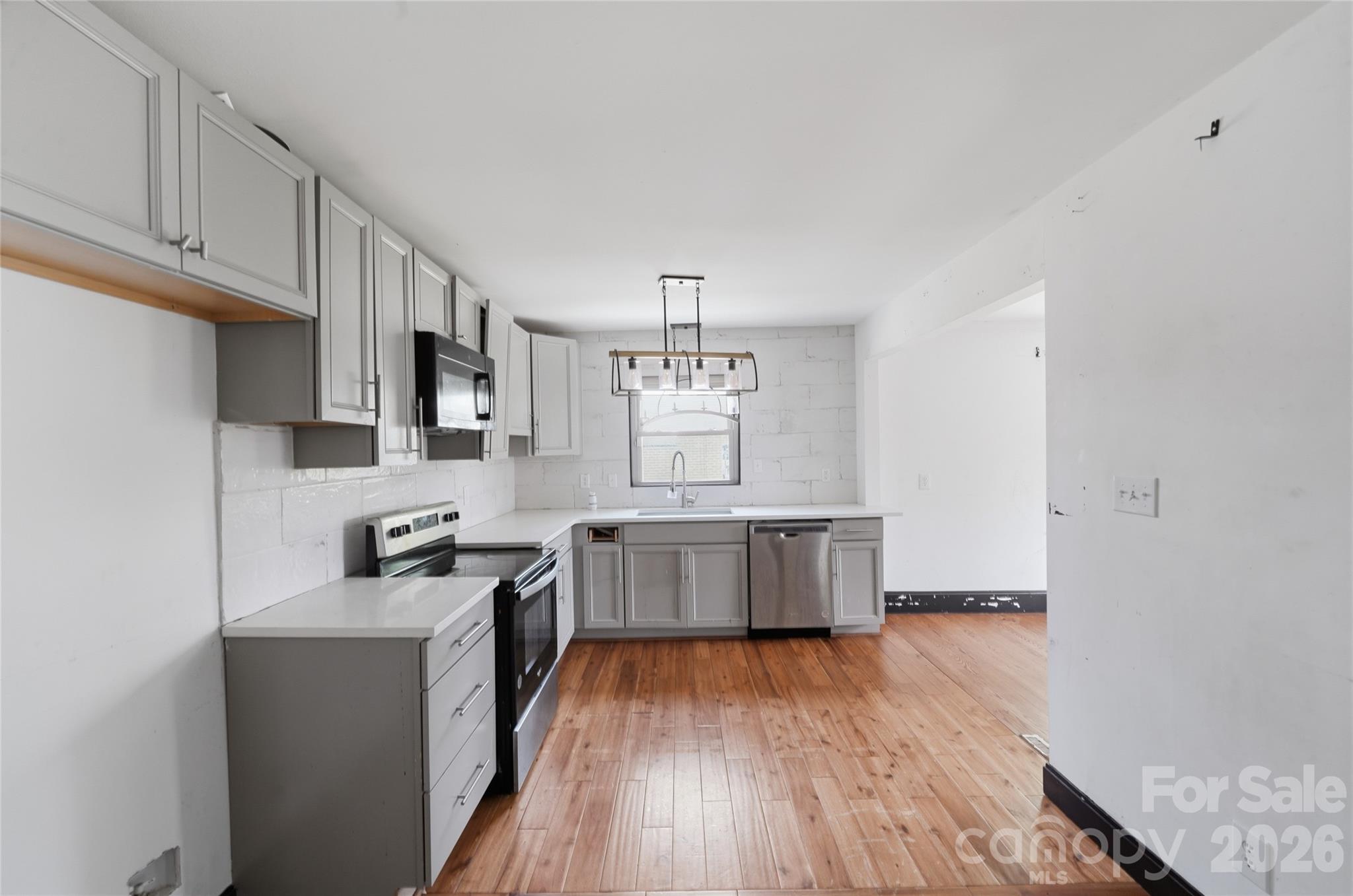 1424 Dean Street — Charlotte