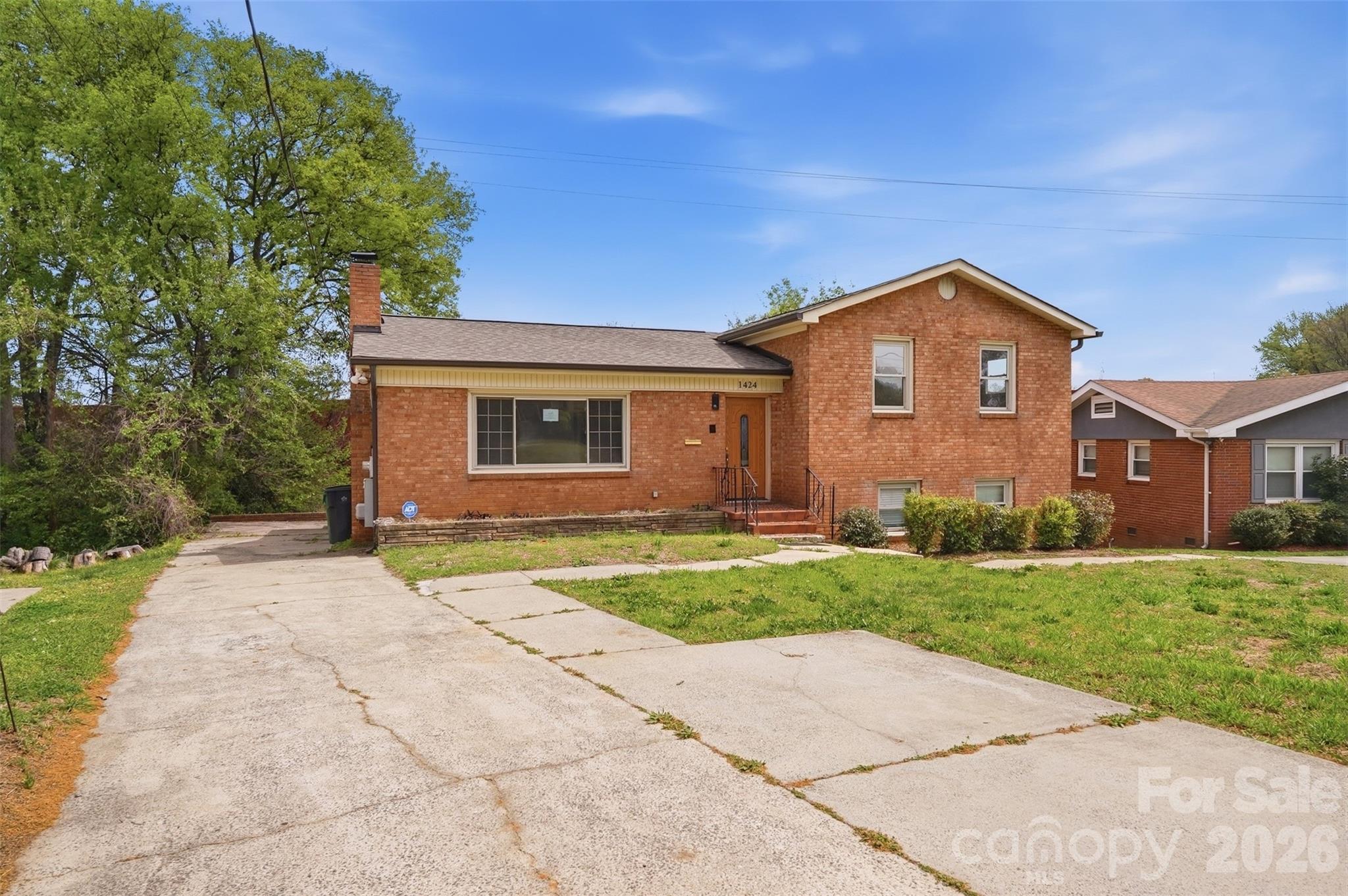 1424 Dean Street — Charlotte