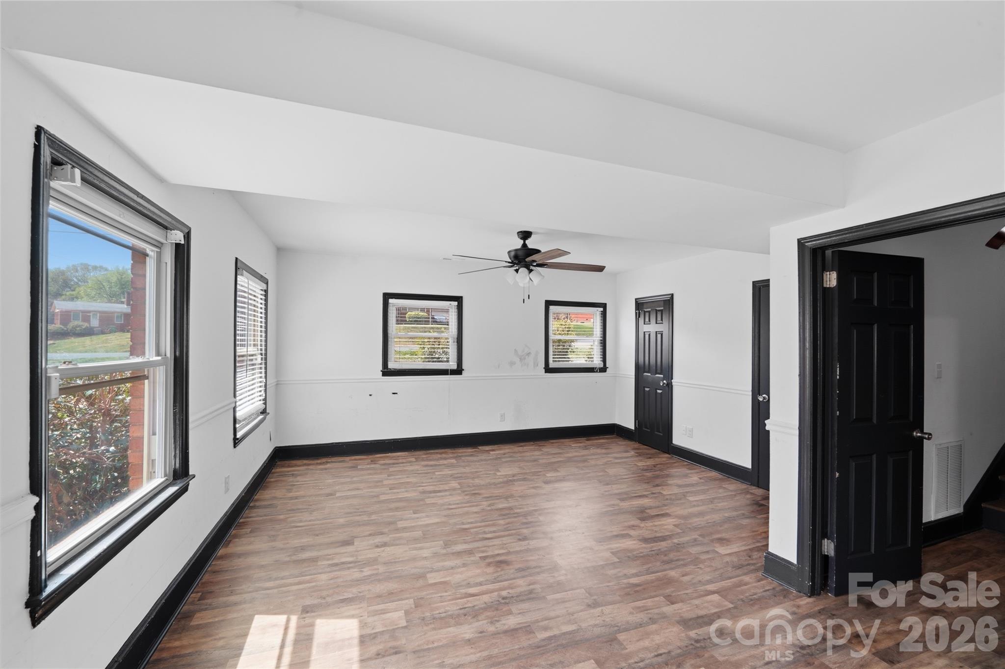 1424 Dean Street — Charlotte