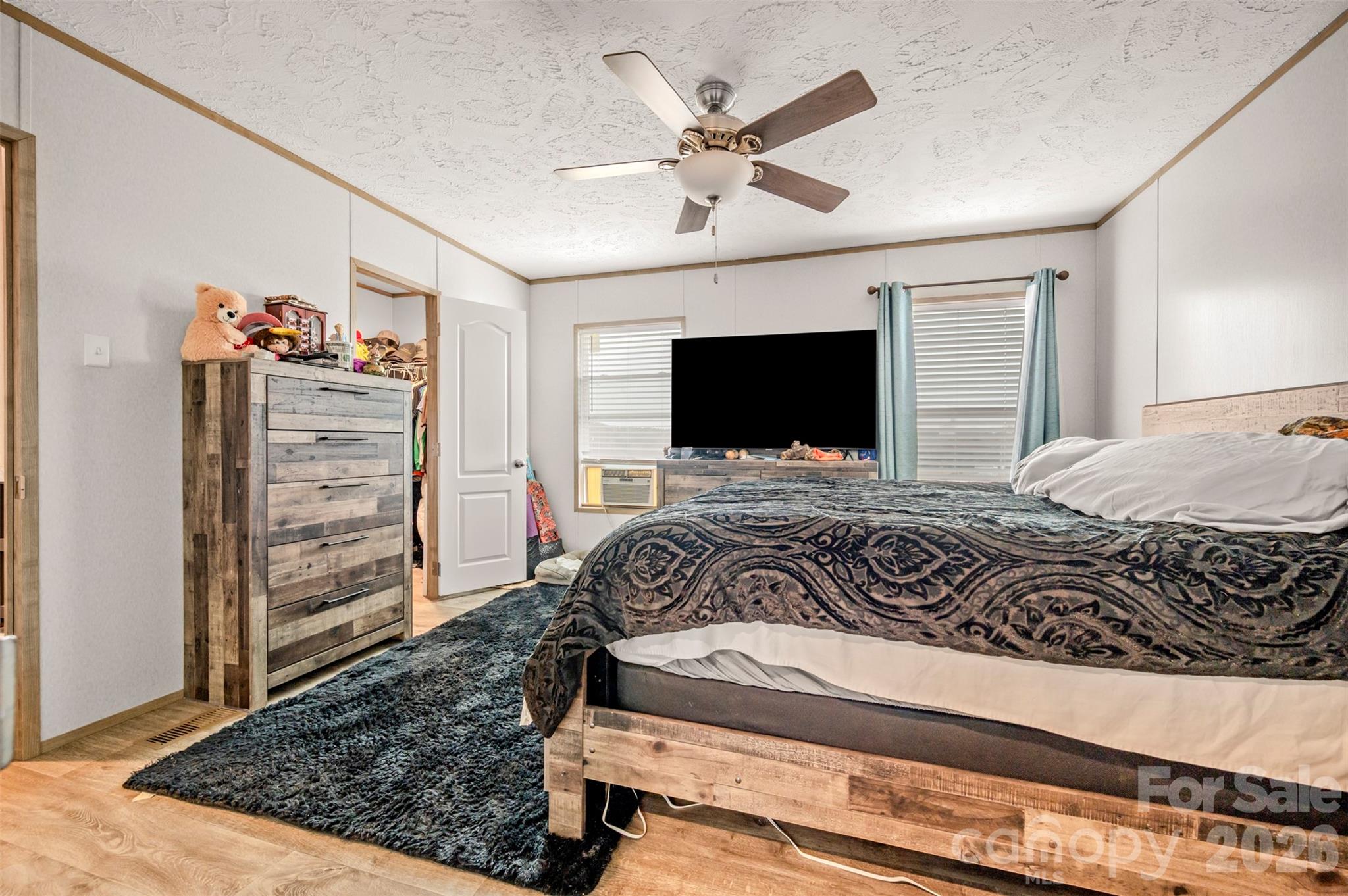 859 Henry Jenkins Road — Mooresboro