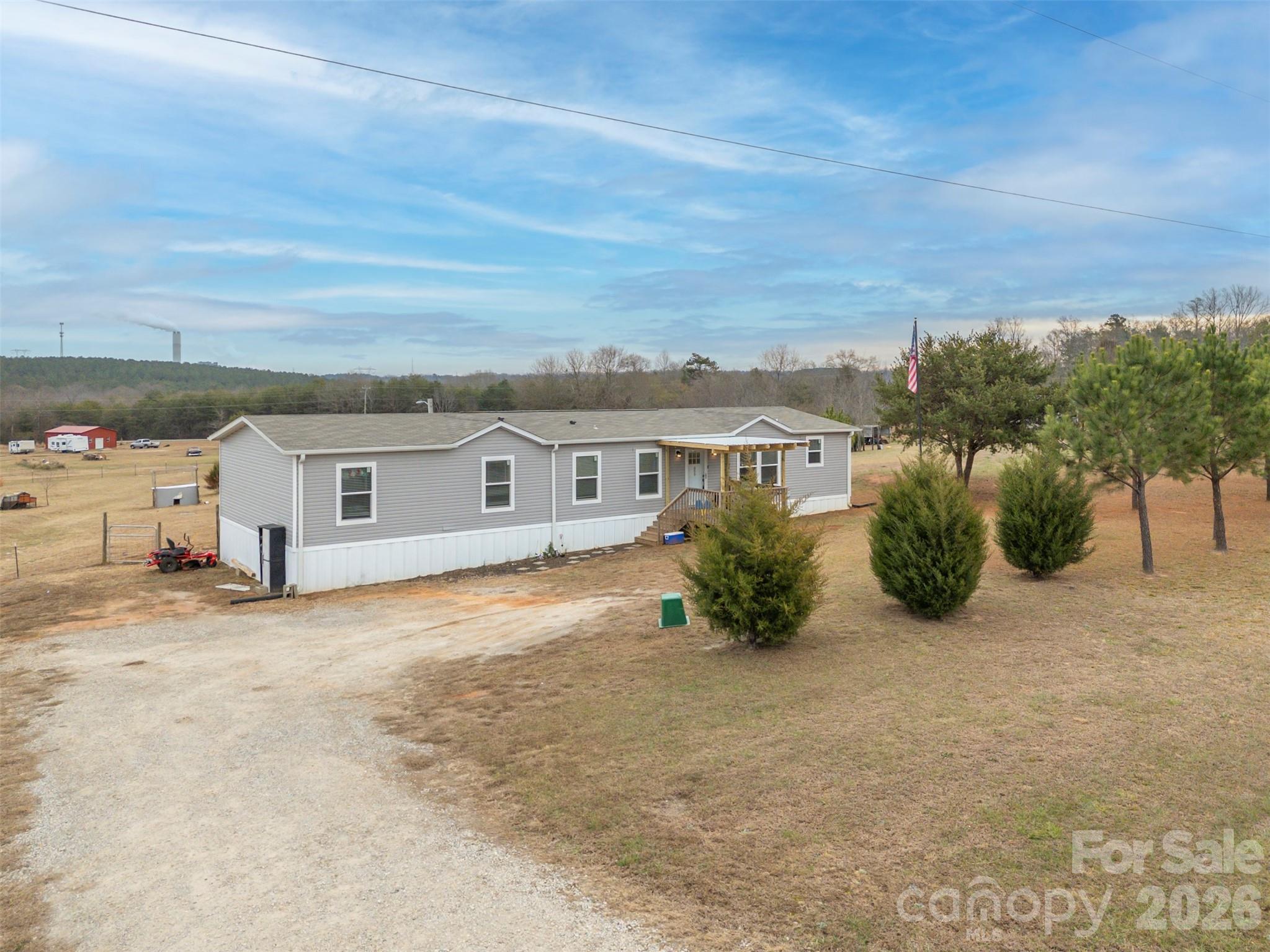 859 Henry Jenkins Road — Mooresboro