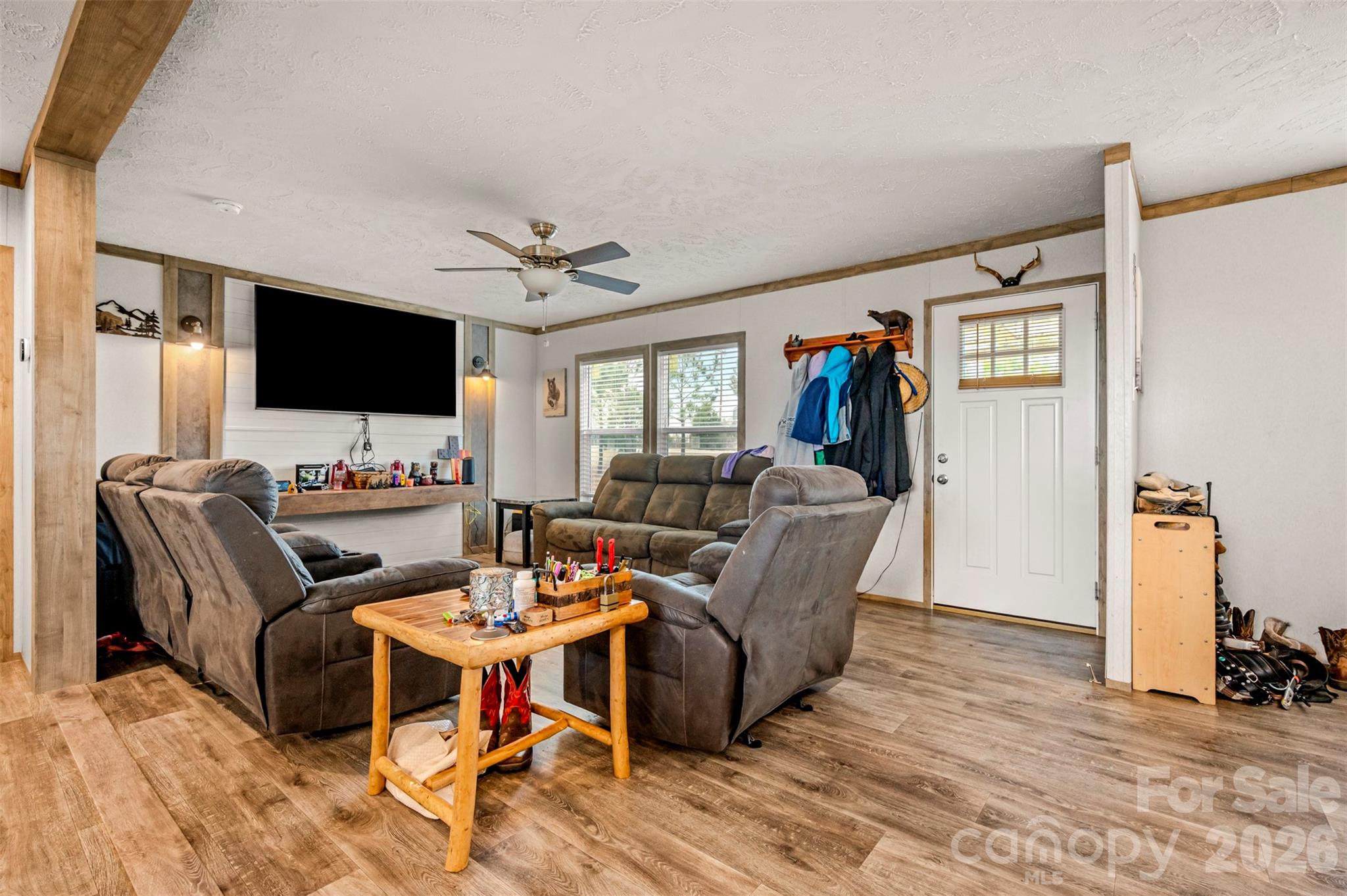 859 Henry Jenkins Road — Mooresboro