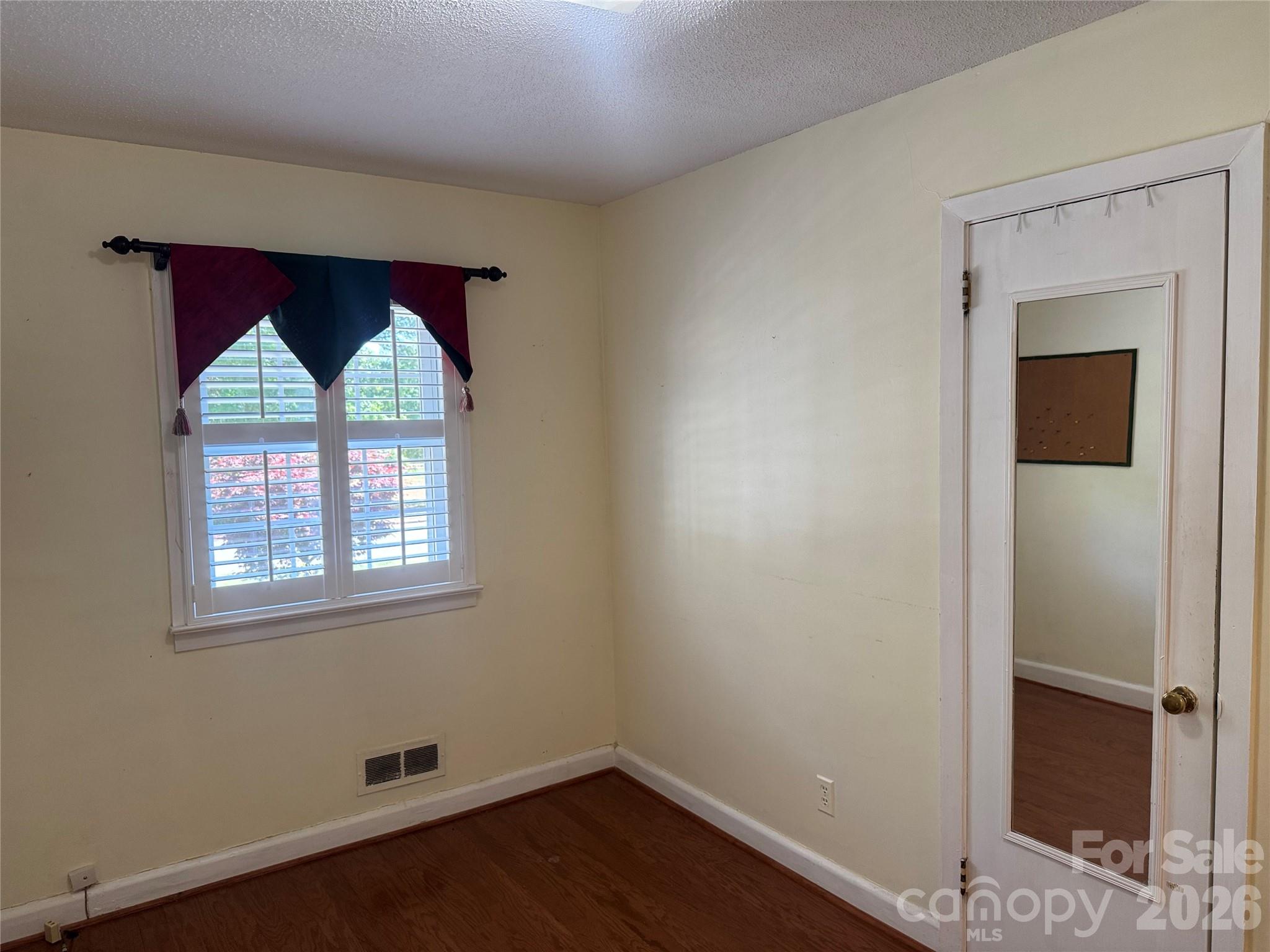 809 Katherine Avenue — Kings Mountain