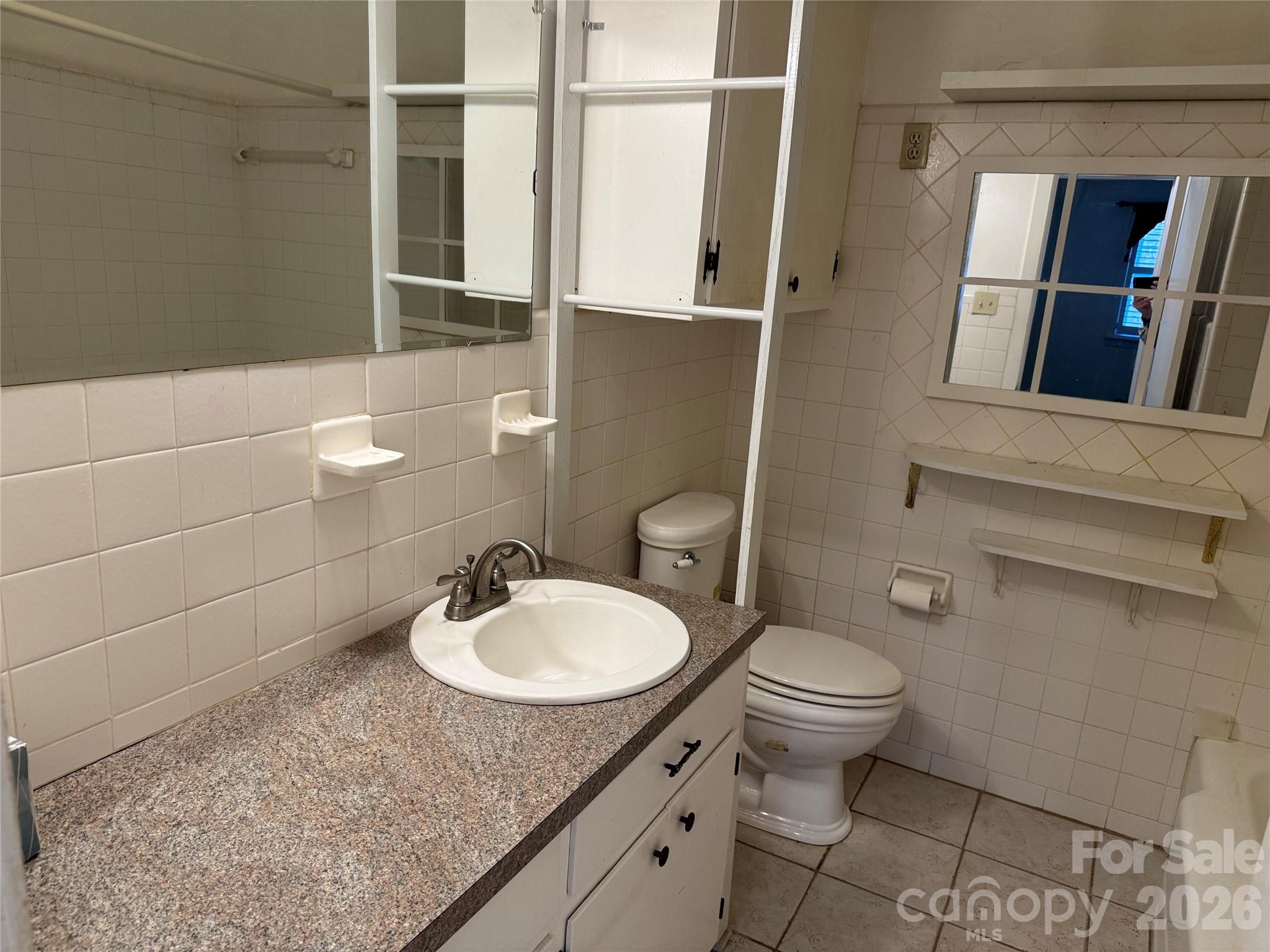 809 Katherine Avenue — Kings Mountain