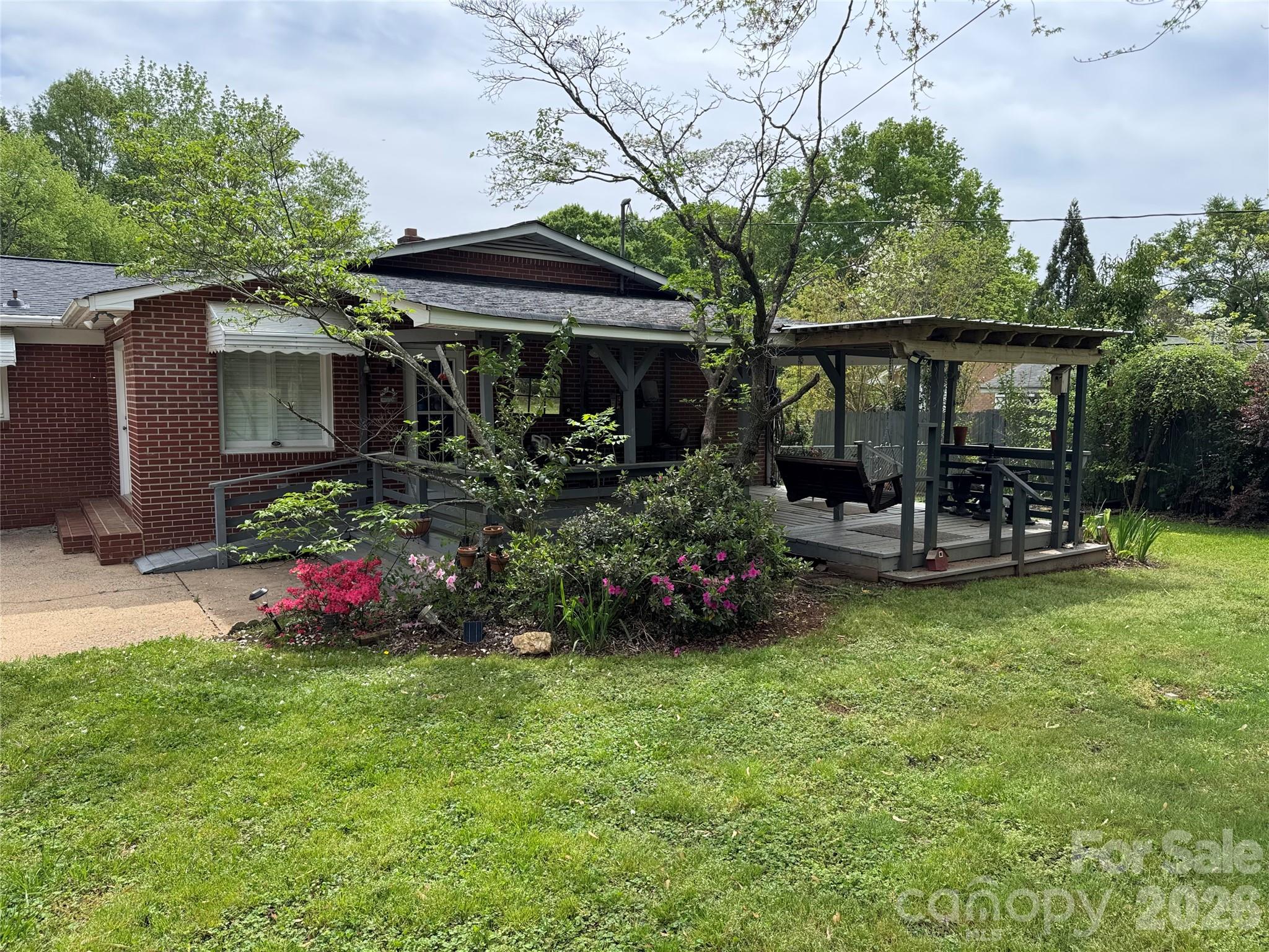 809 Katherine Avenue — Kings Mountain