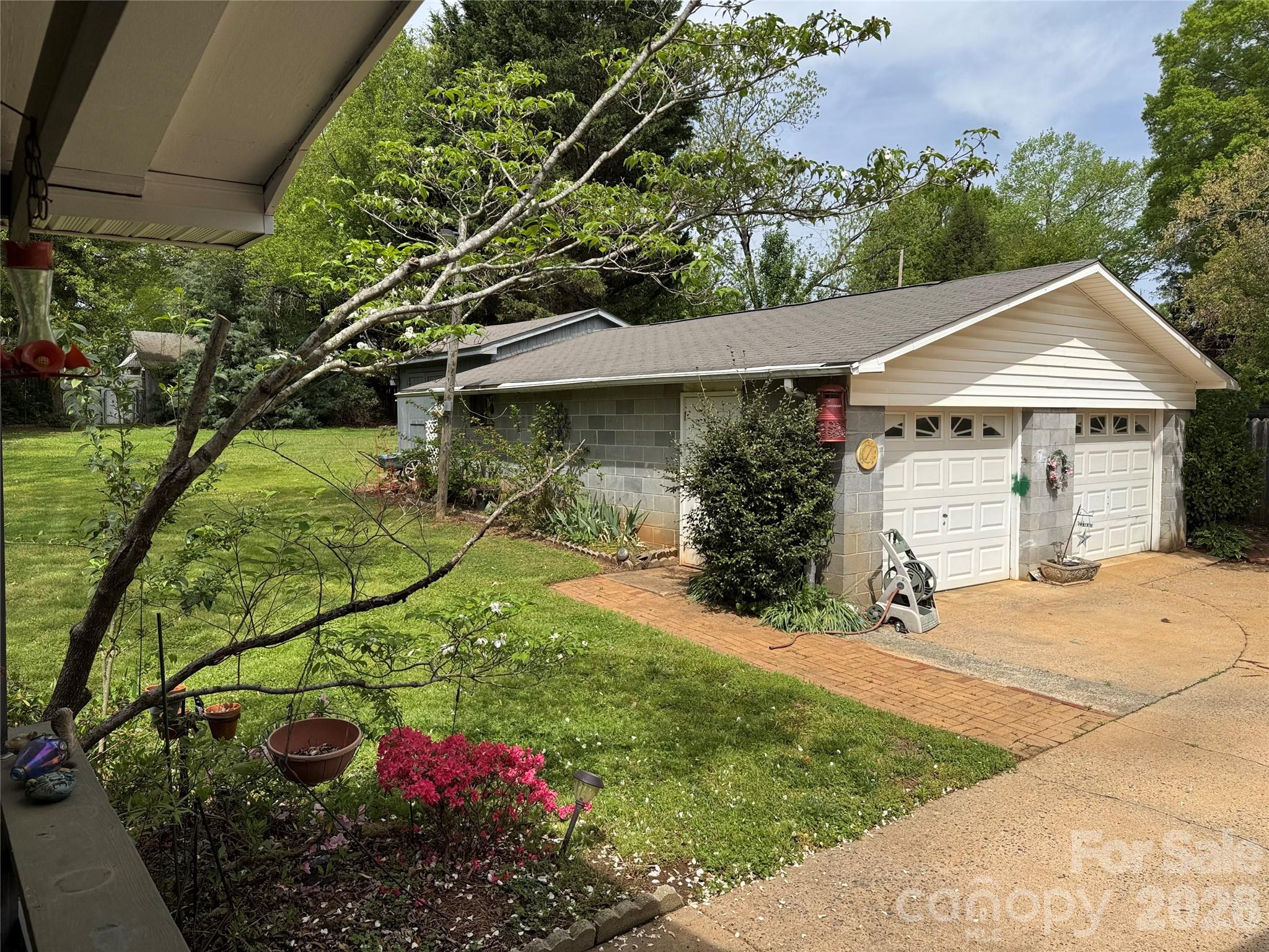 809 Katherine Avenue — Kings Mountain