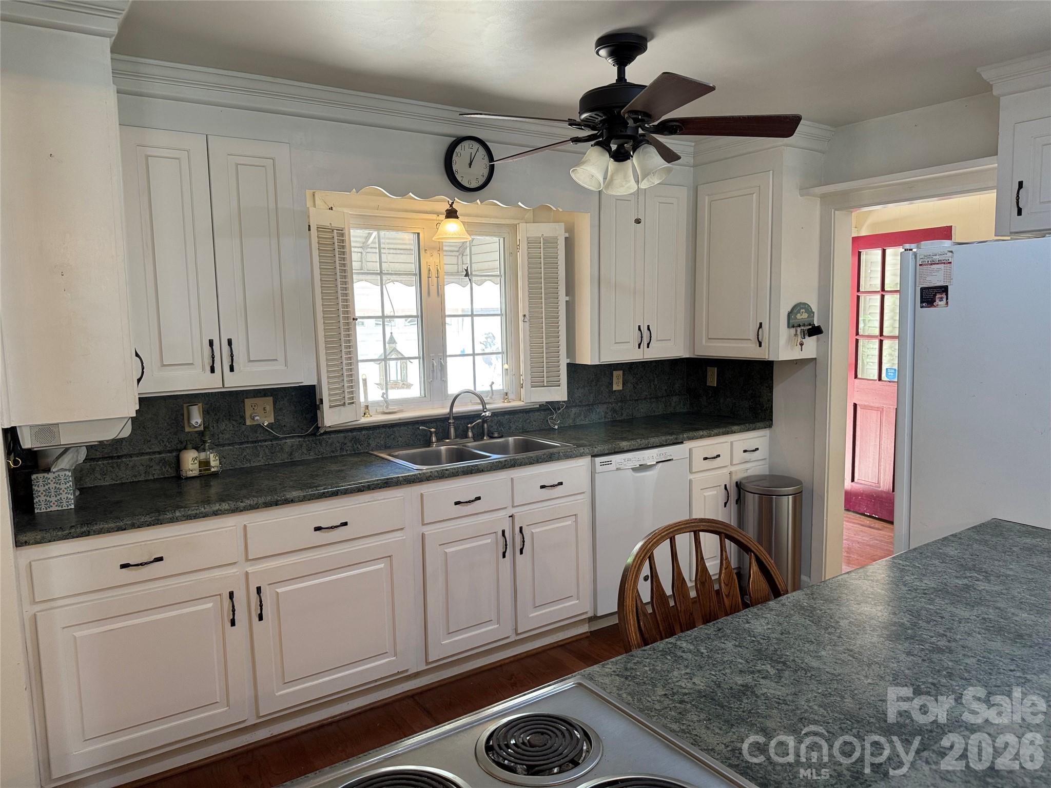 809 Katherine Avenue — Kings Mountain