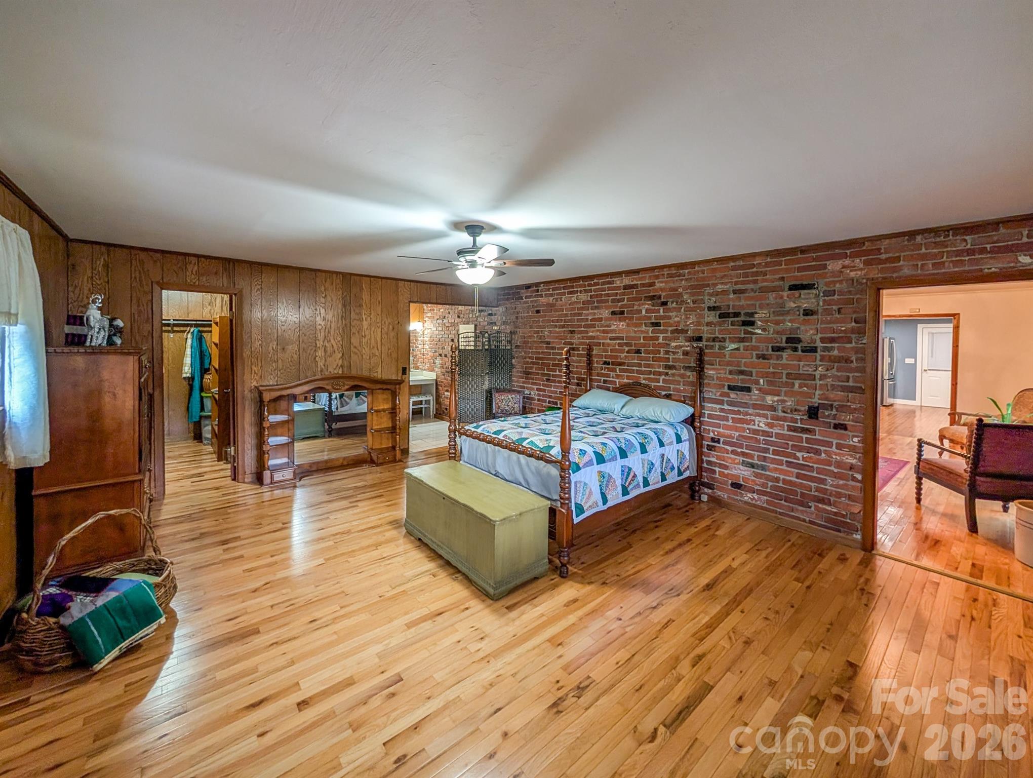 39 Hawthorne Lane — Burnsville
