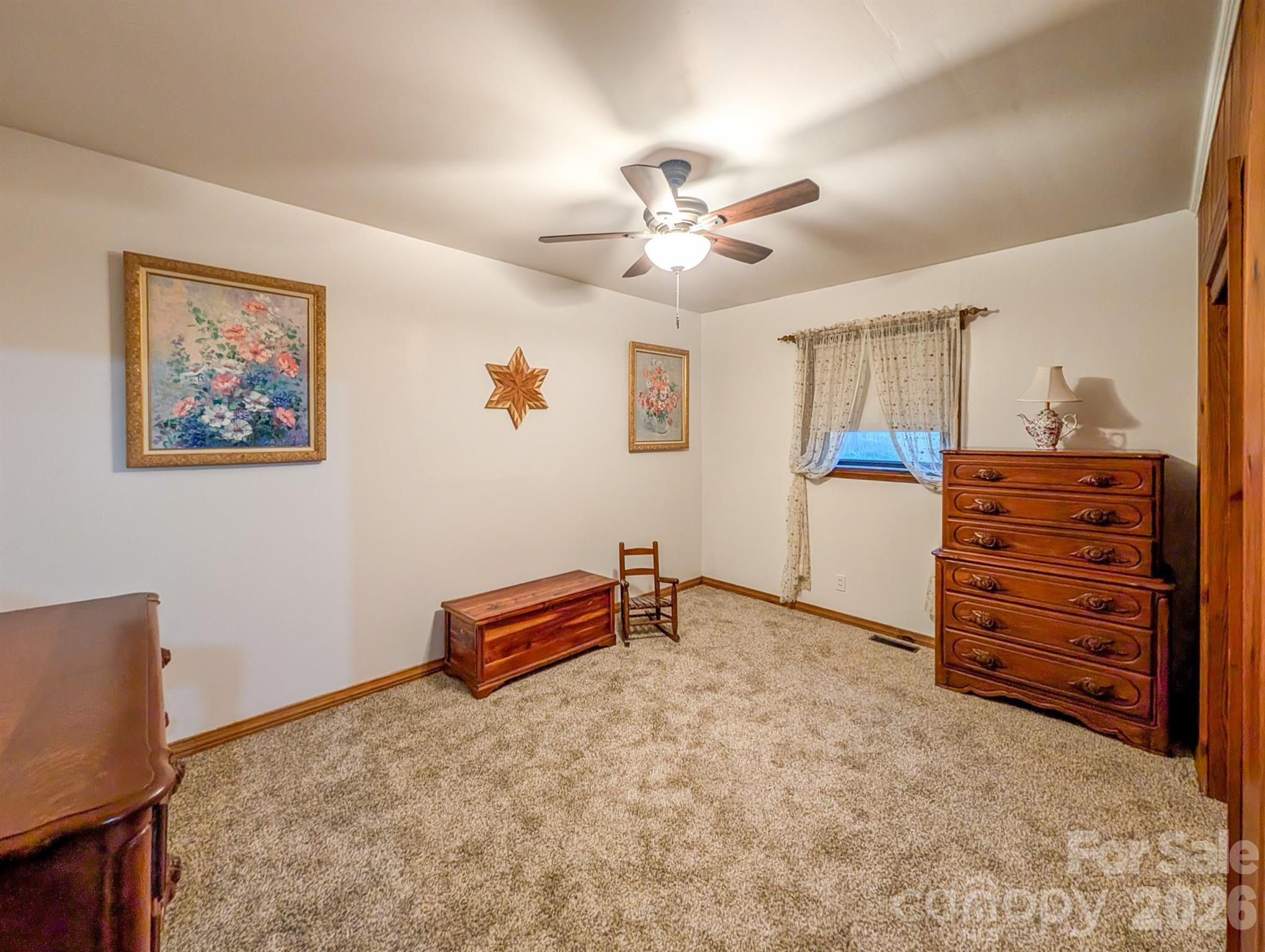 39 Hawthorne Lane — Burnsville