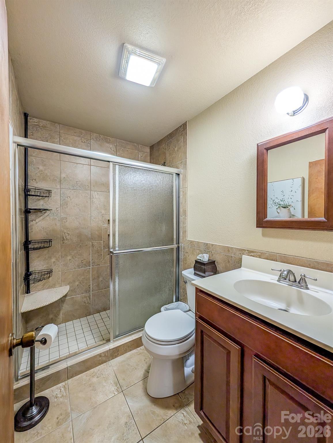 39 Hawthorne Lane — Burnsville