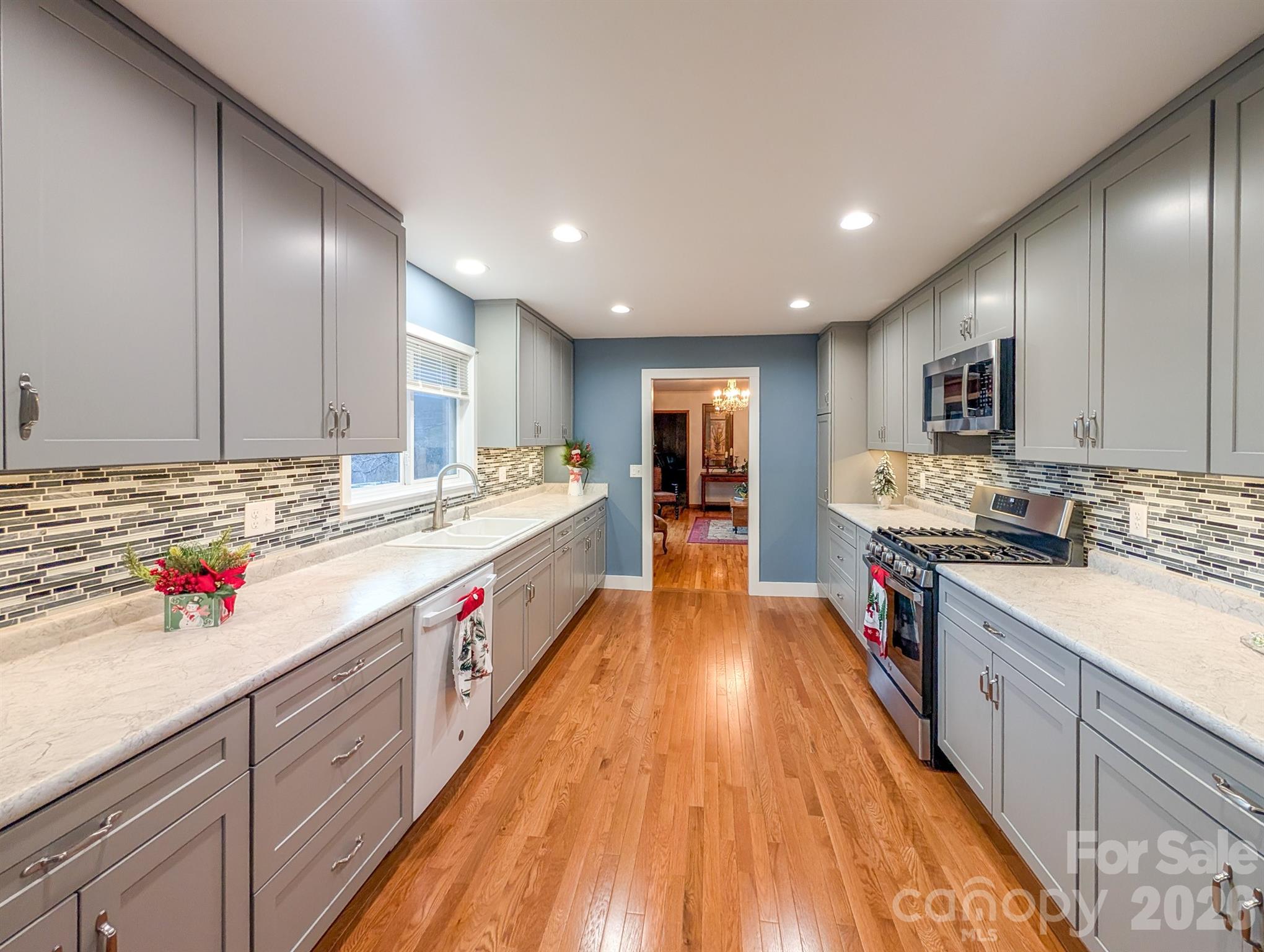 39 Hawthorne Lane — Burnsville