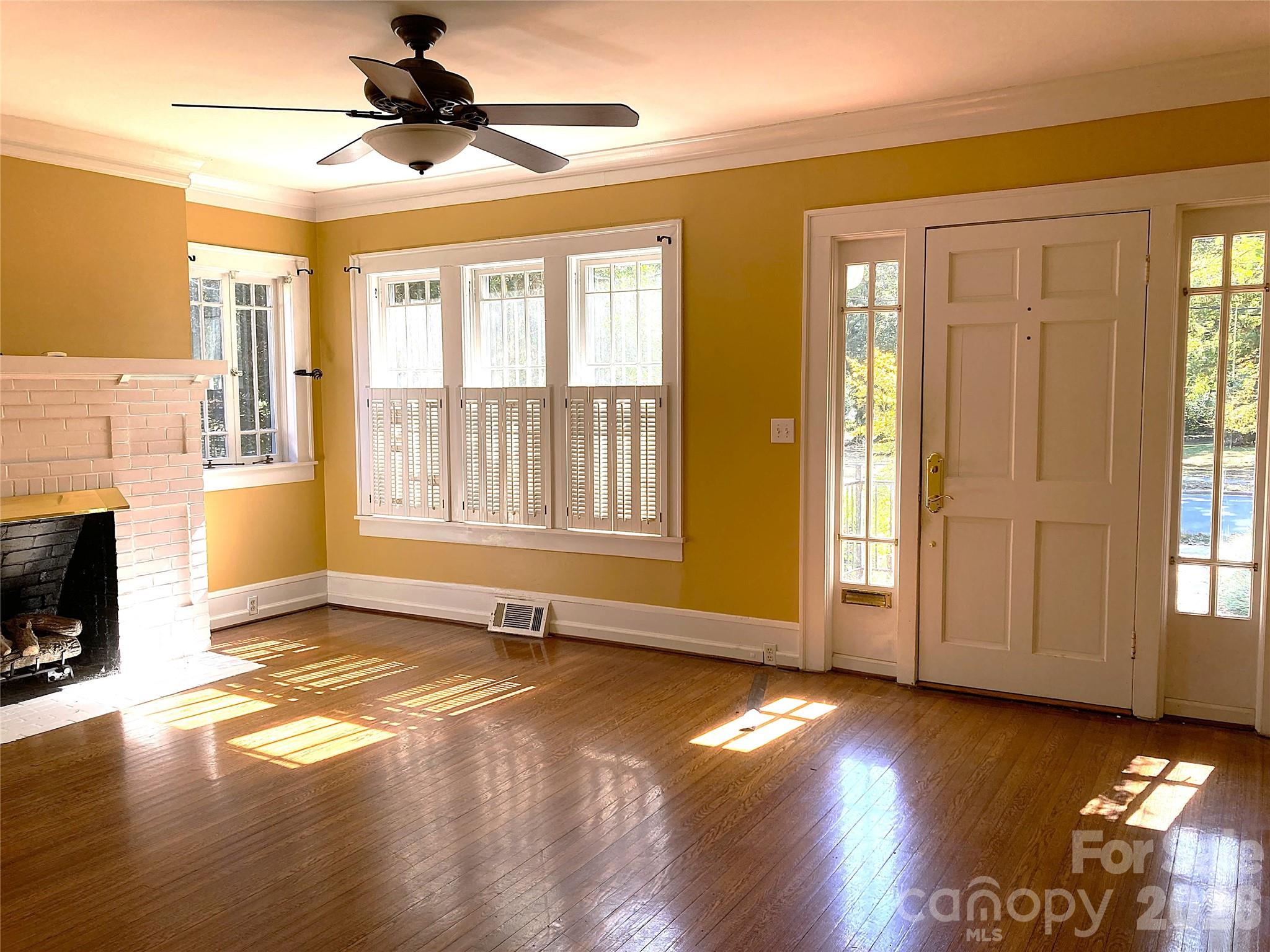 1051 Pee Dee Avenue — Albemarle