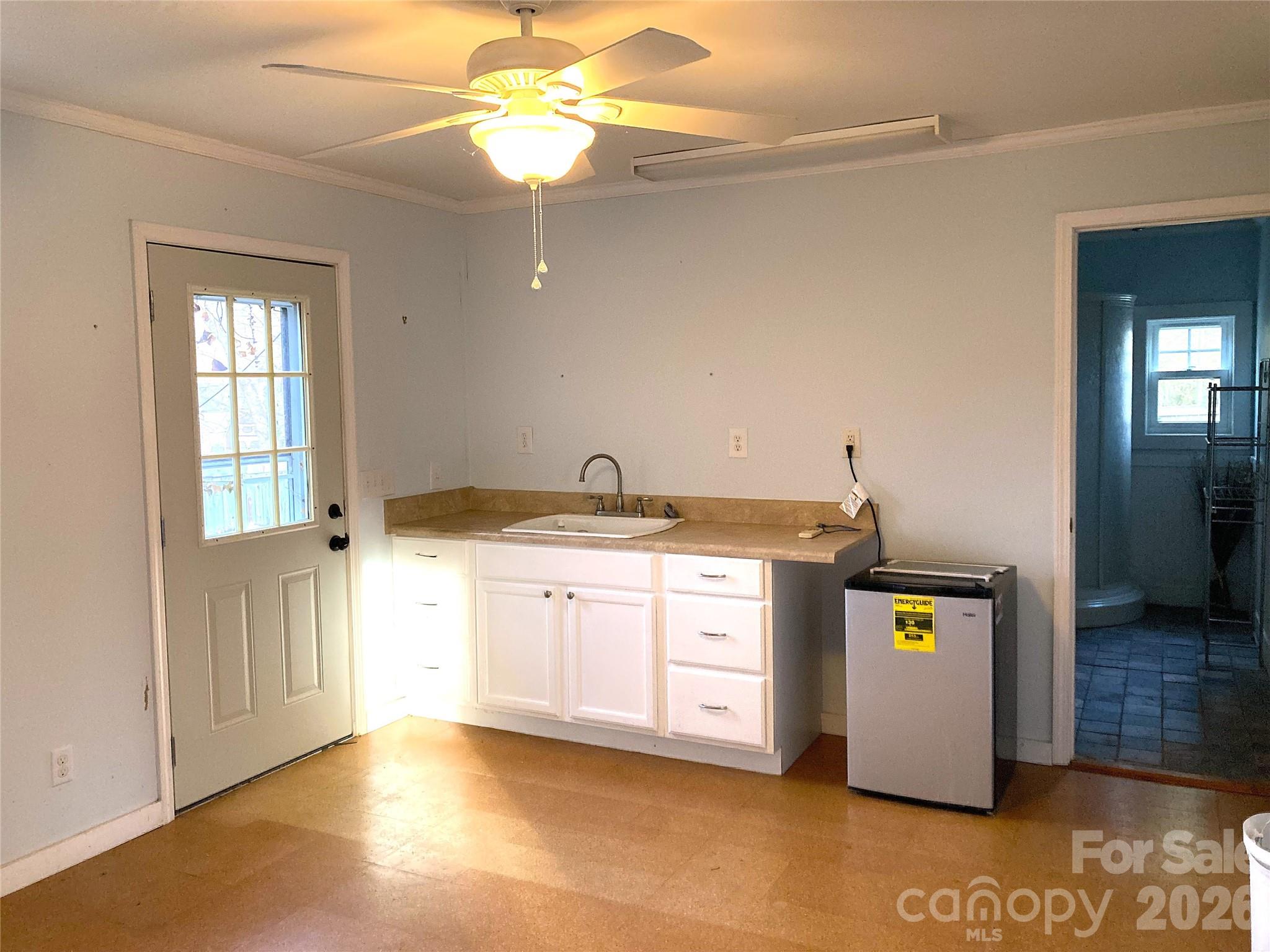 1051 Pee Dee Avenue — Albemarle