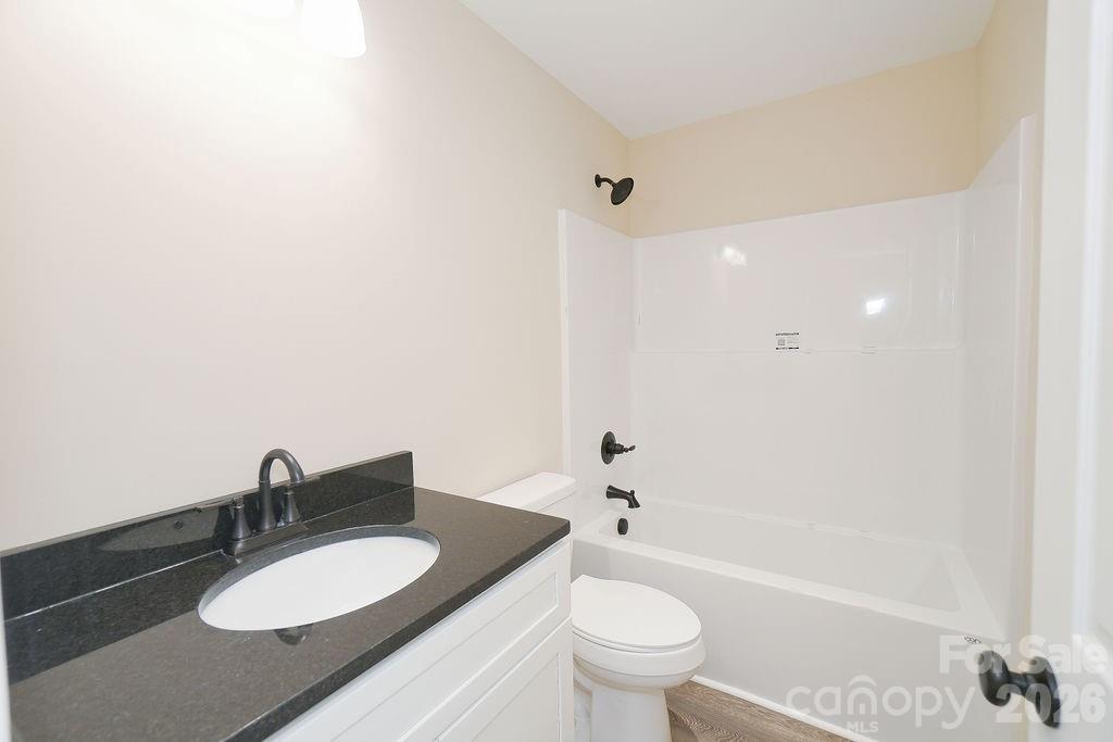 125 Oak Hill Court #320 — Mount Gilead