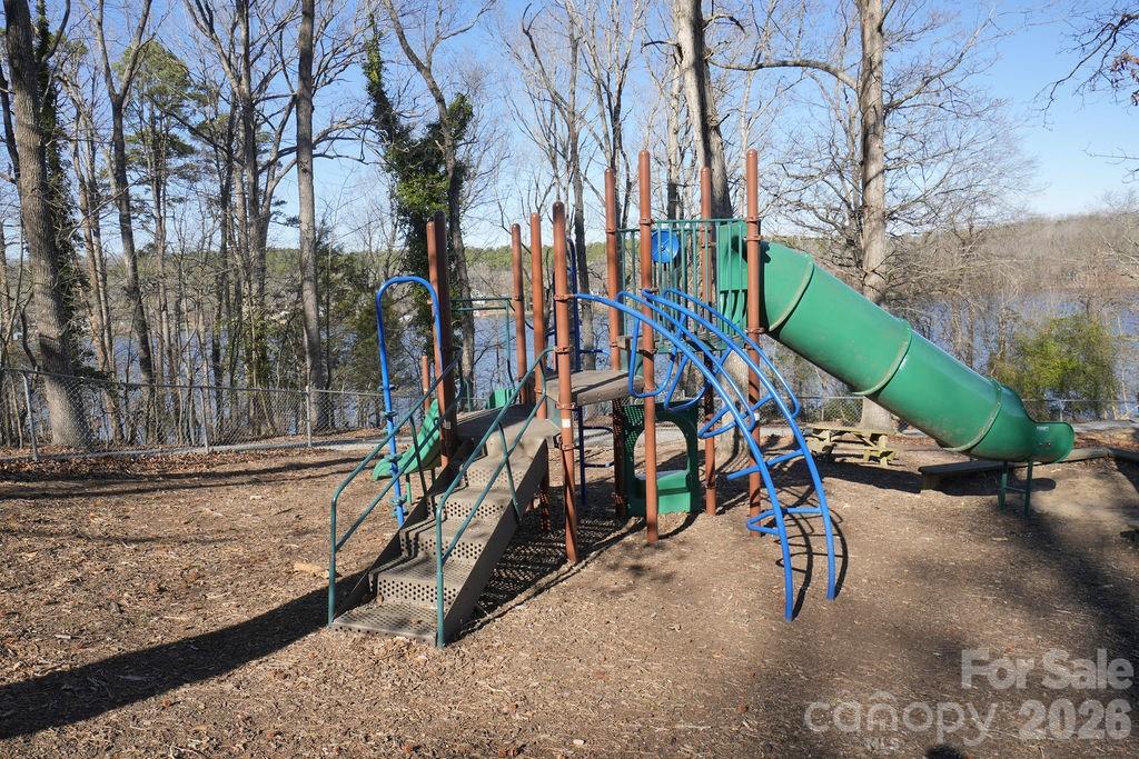 125 Oak Hill Court #320 — Mount Gilead