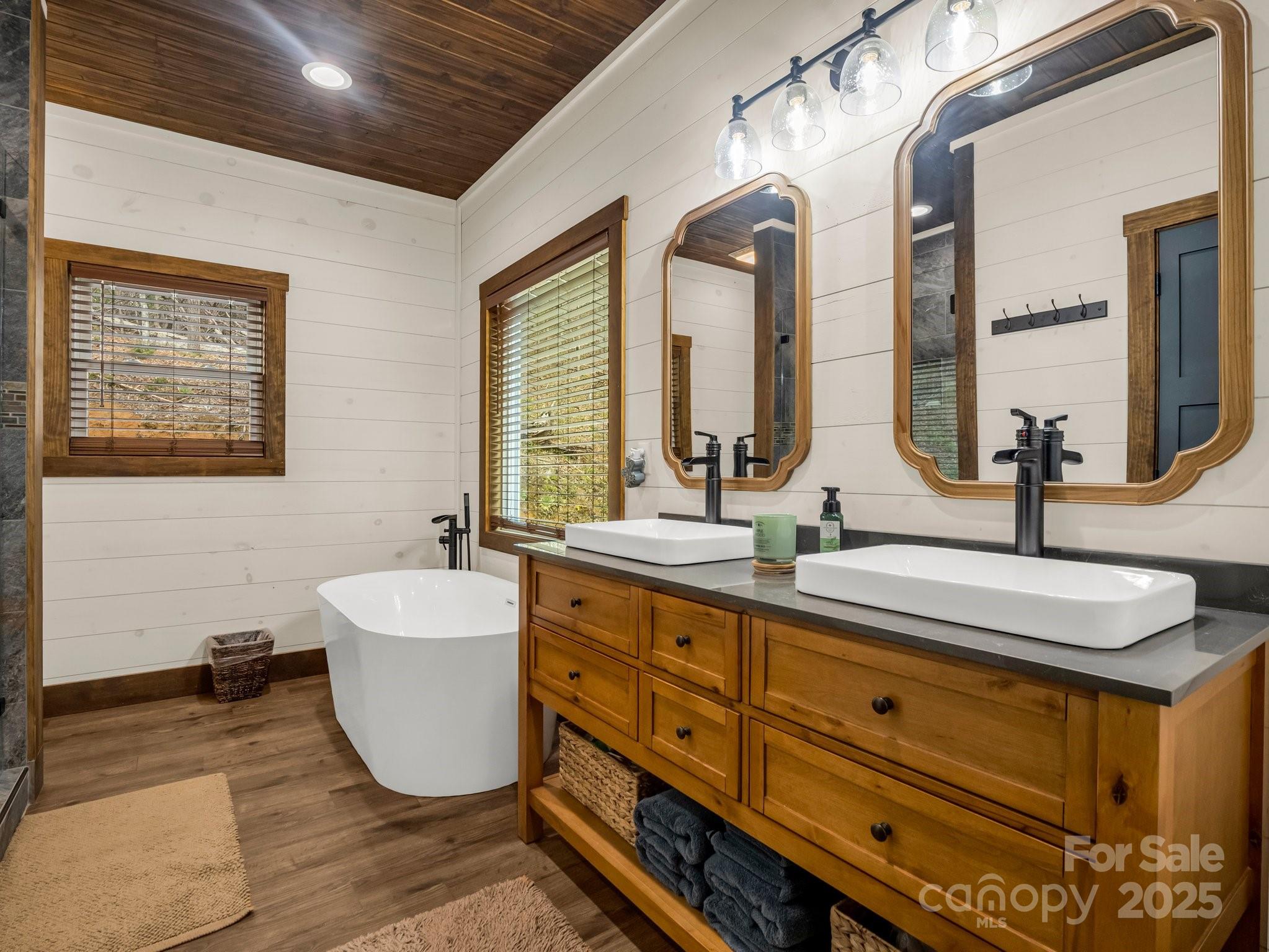 107 Twisted Birch Drive — Hendersonville
