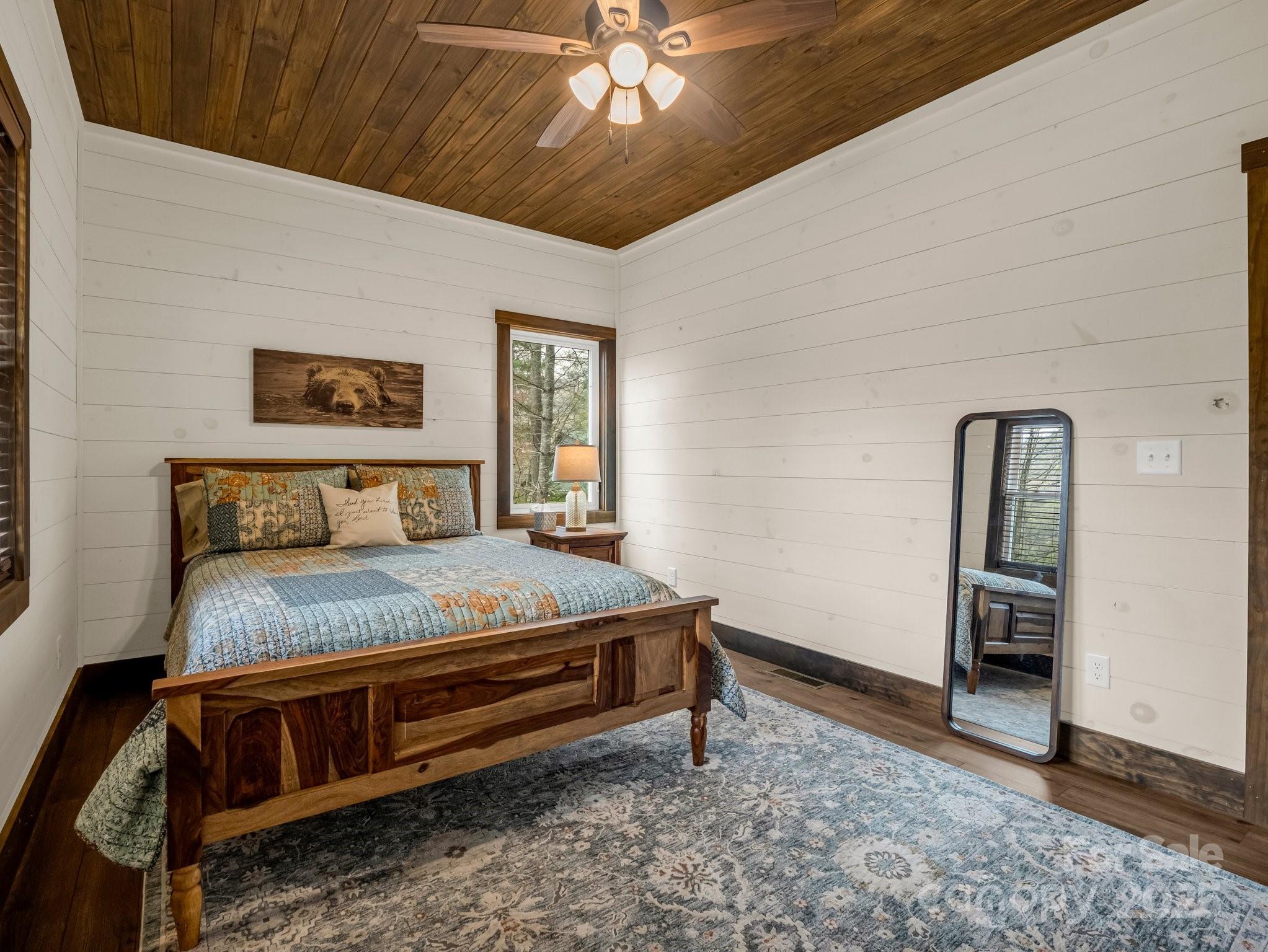 107 Twisted Birch Drive — Hendersonville