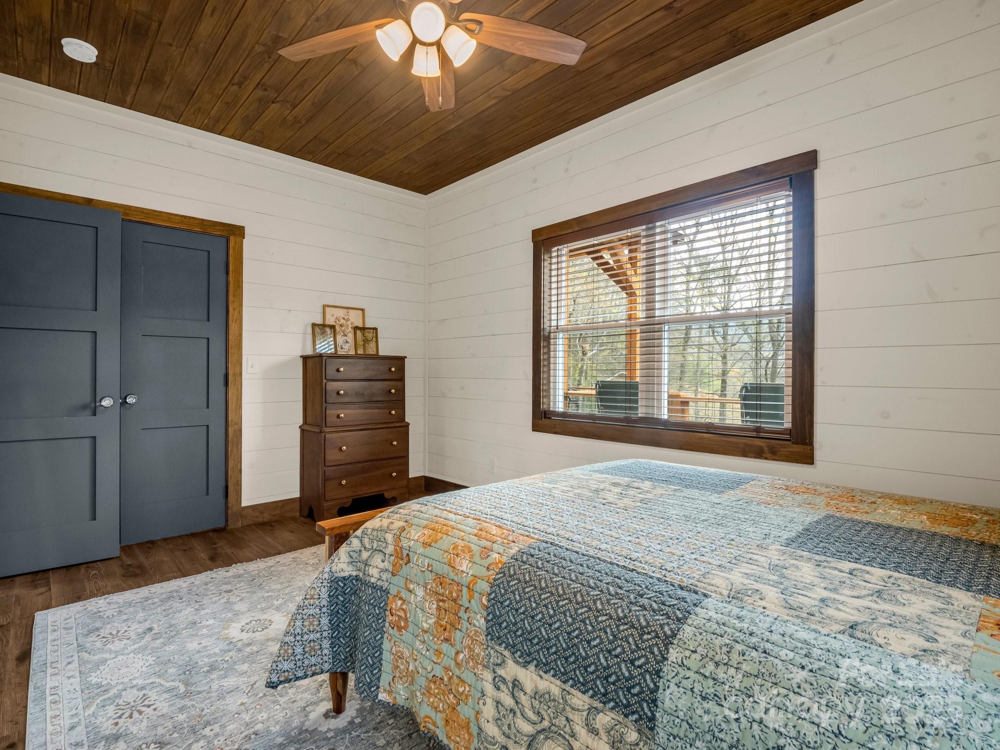 107 Twisted Birch Drive — Hendersonville